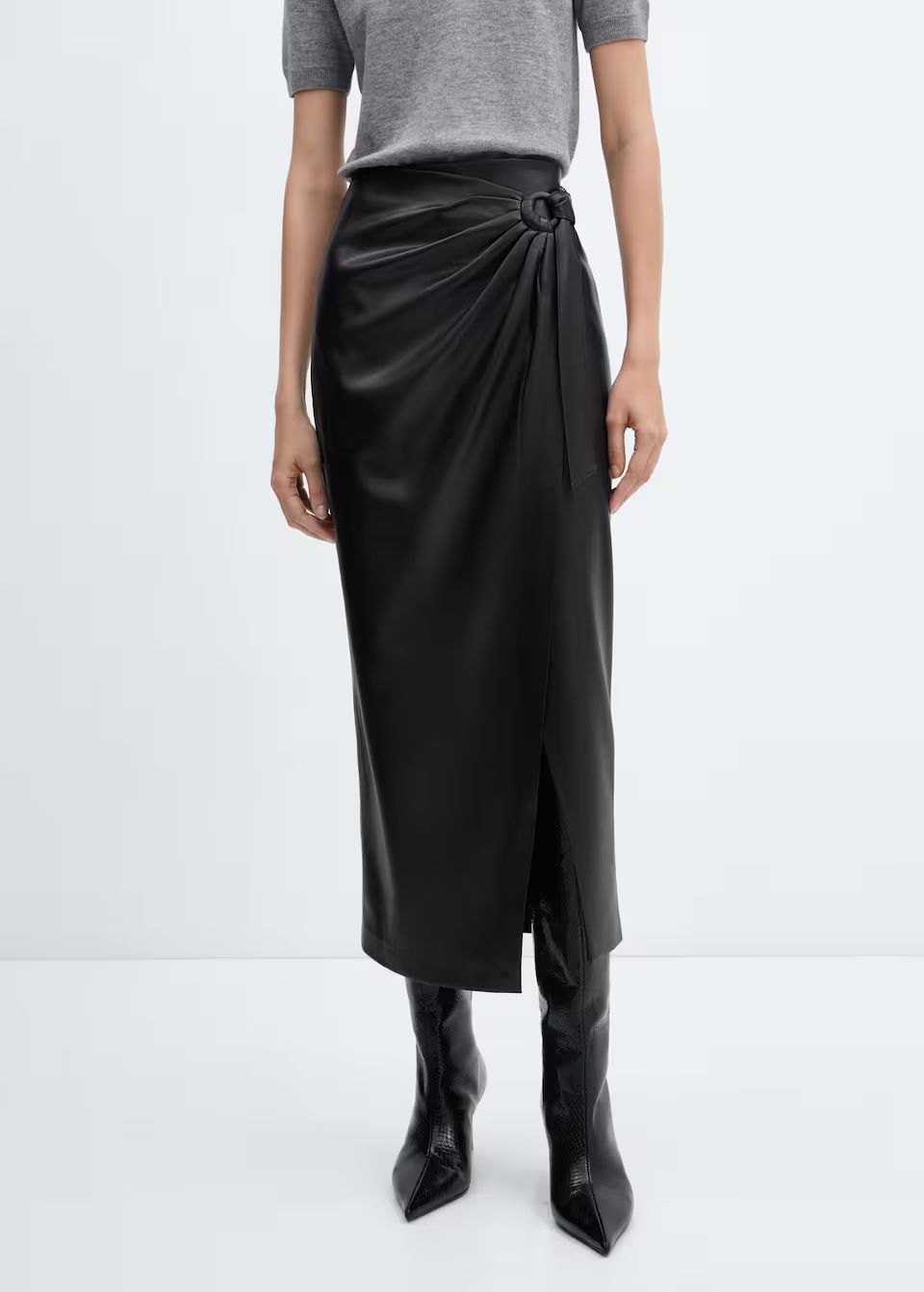 Search: Leather skirt with split (12) | Mango USA | MANGO (US)