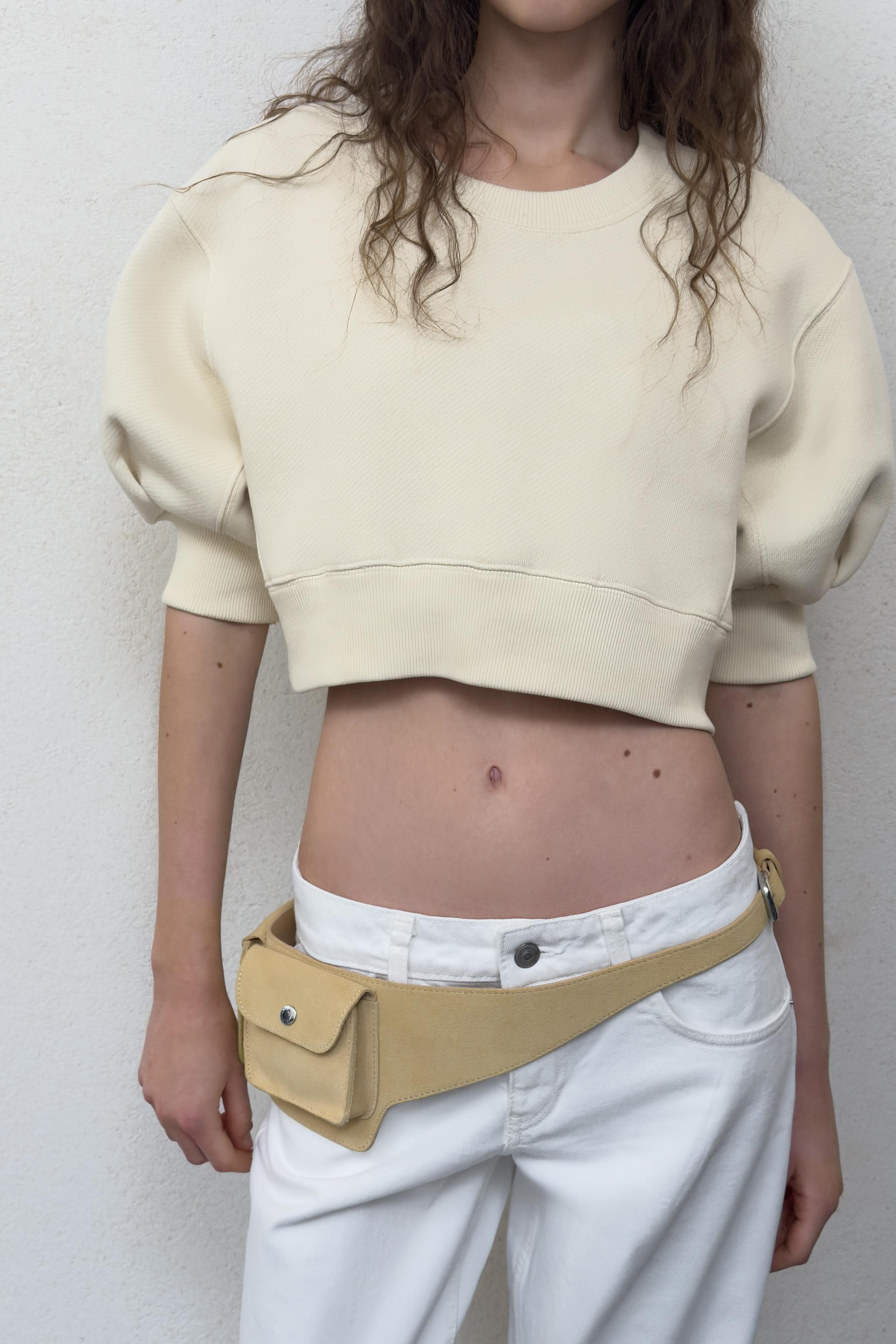 VOLUME CROPPED SWEATSHIRT | Zara US