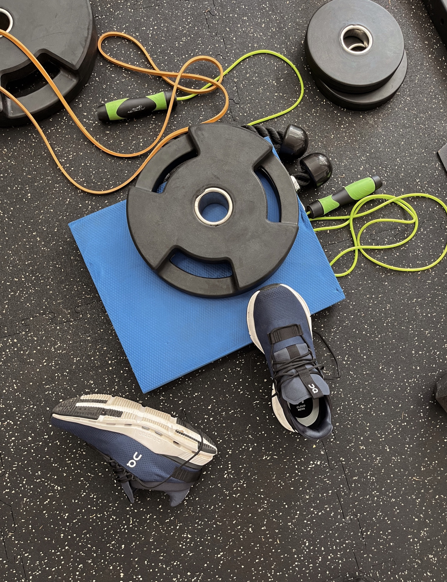 Chronically obsessed with my On Cloudnovas 😍