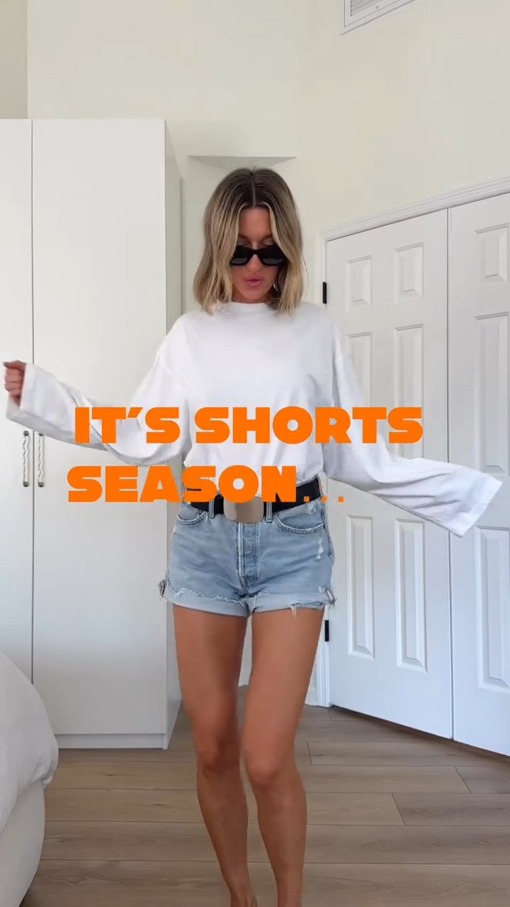 My favorite time of year! The shorts I reach for the most, and a simple white tee with a unique shape. My favorite belt right now, and the best flip flops!

Comment WANT for links!