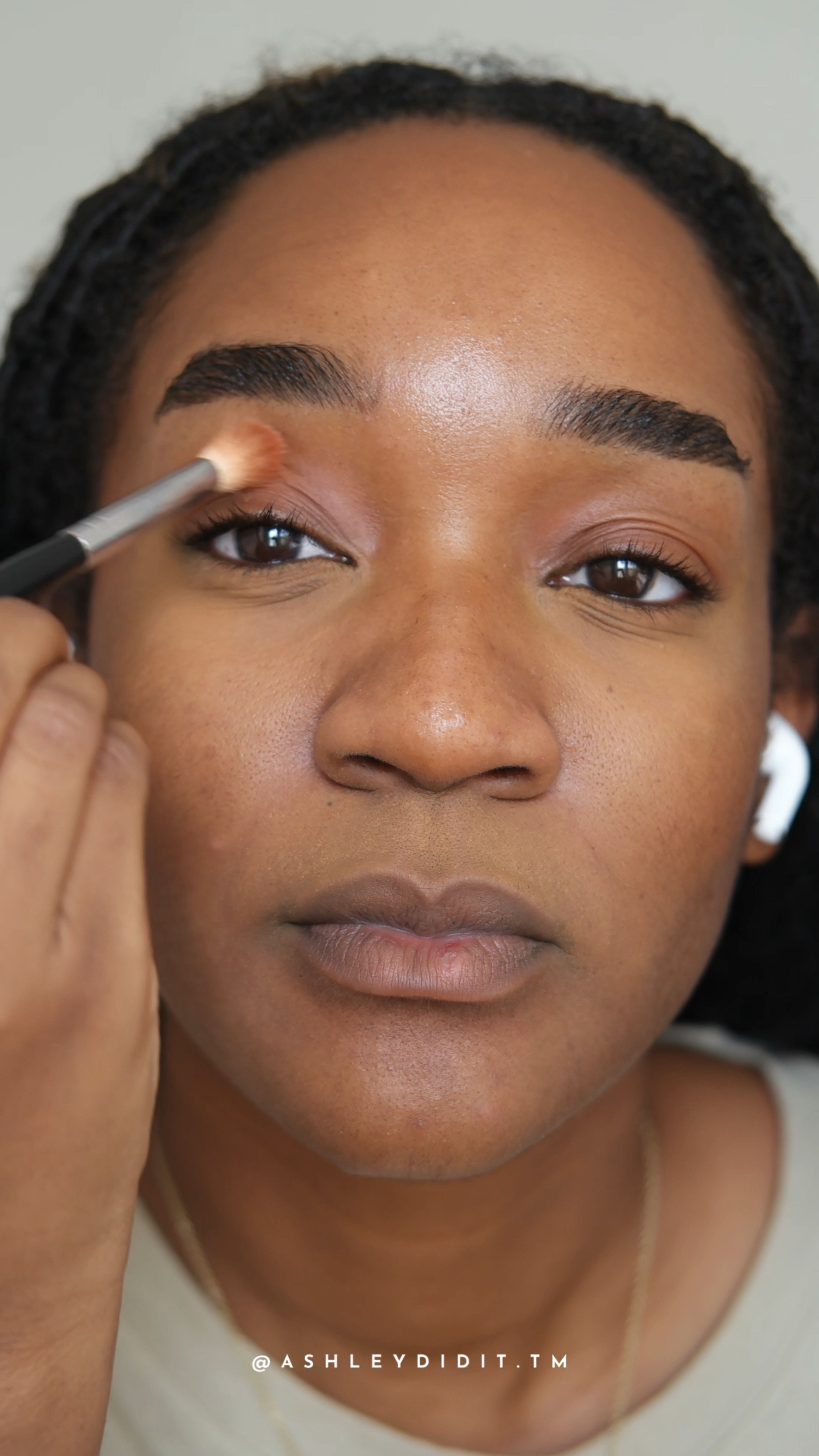 clean girl makeup on a brown skin girly ✨

#LTKVideo #LTKBeauty