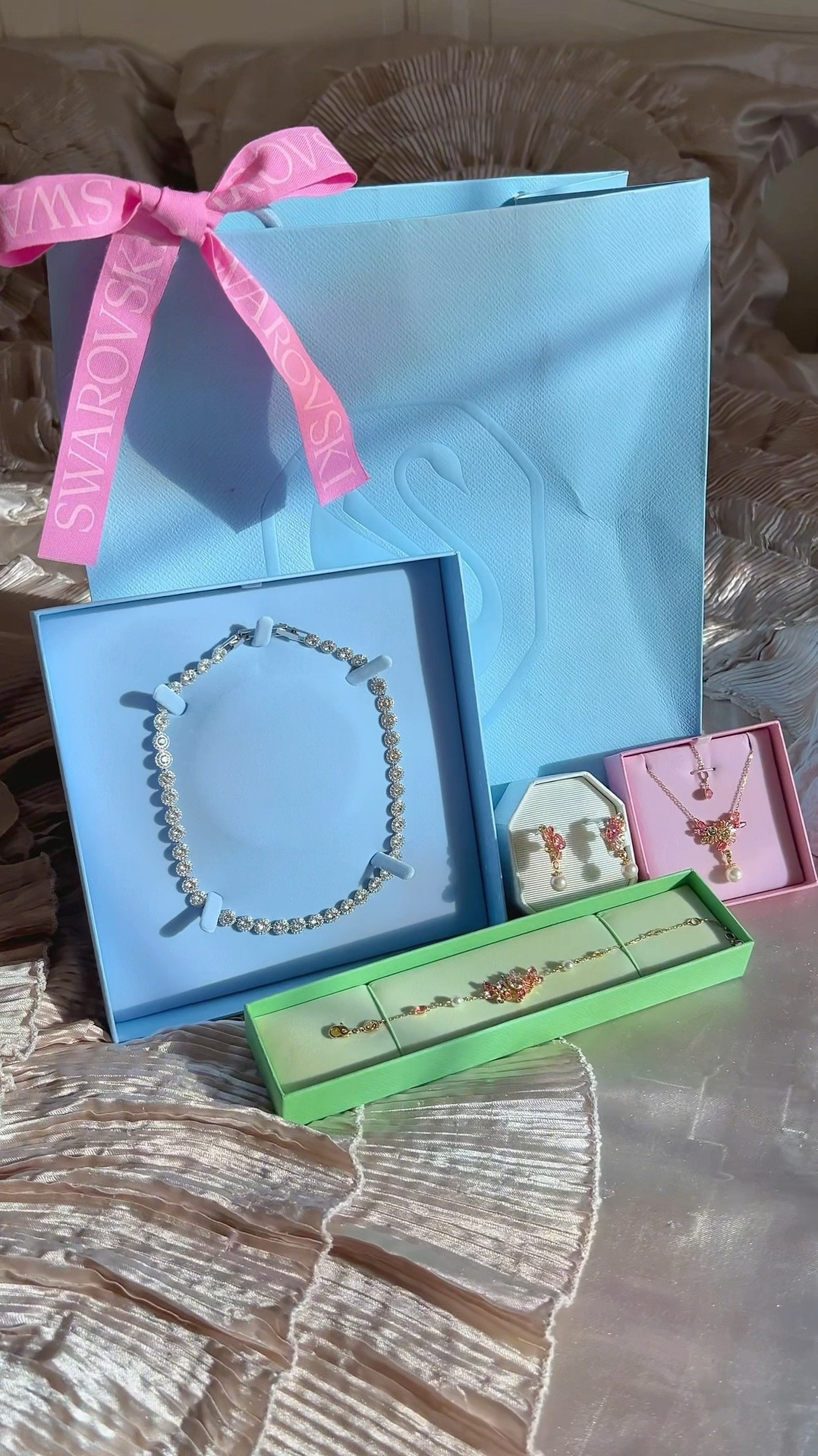 Swarovski Haul ✨

#LTKVideo #LTKStyleTip