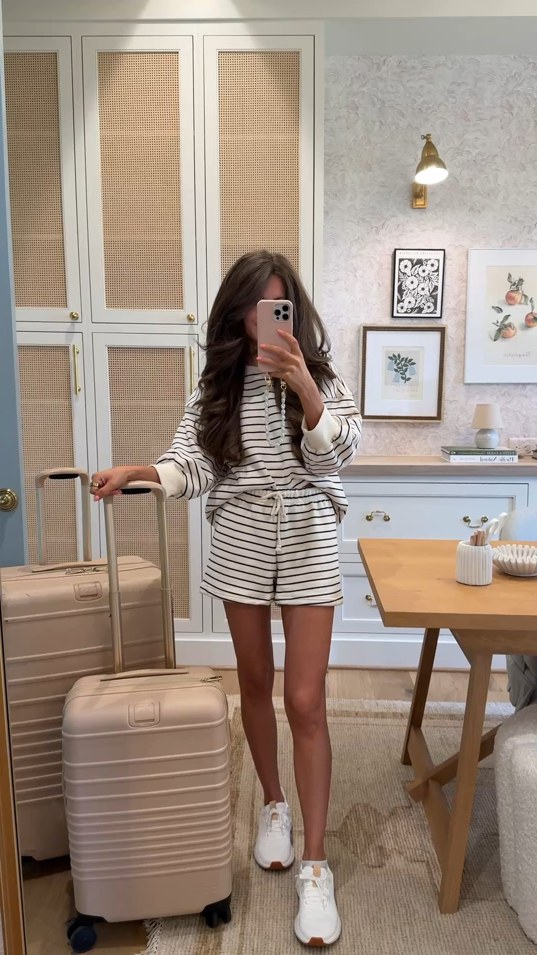 Perfect travel outfit if you’re traveling somewhere for spring break soon!! 🌷✨

#LTKTravel #LTKmomlife #LTKSaleAlert