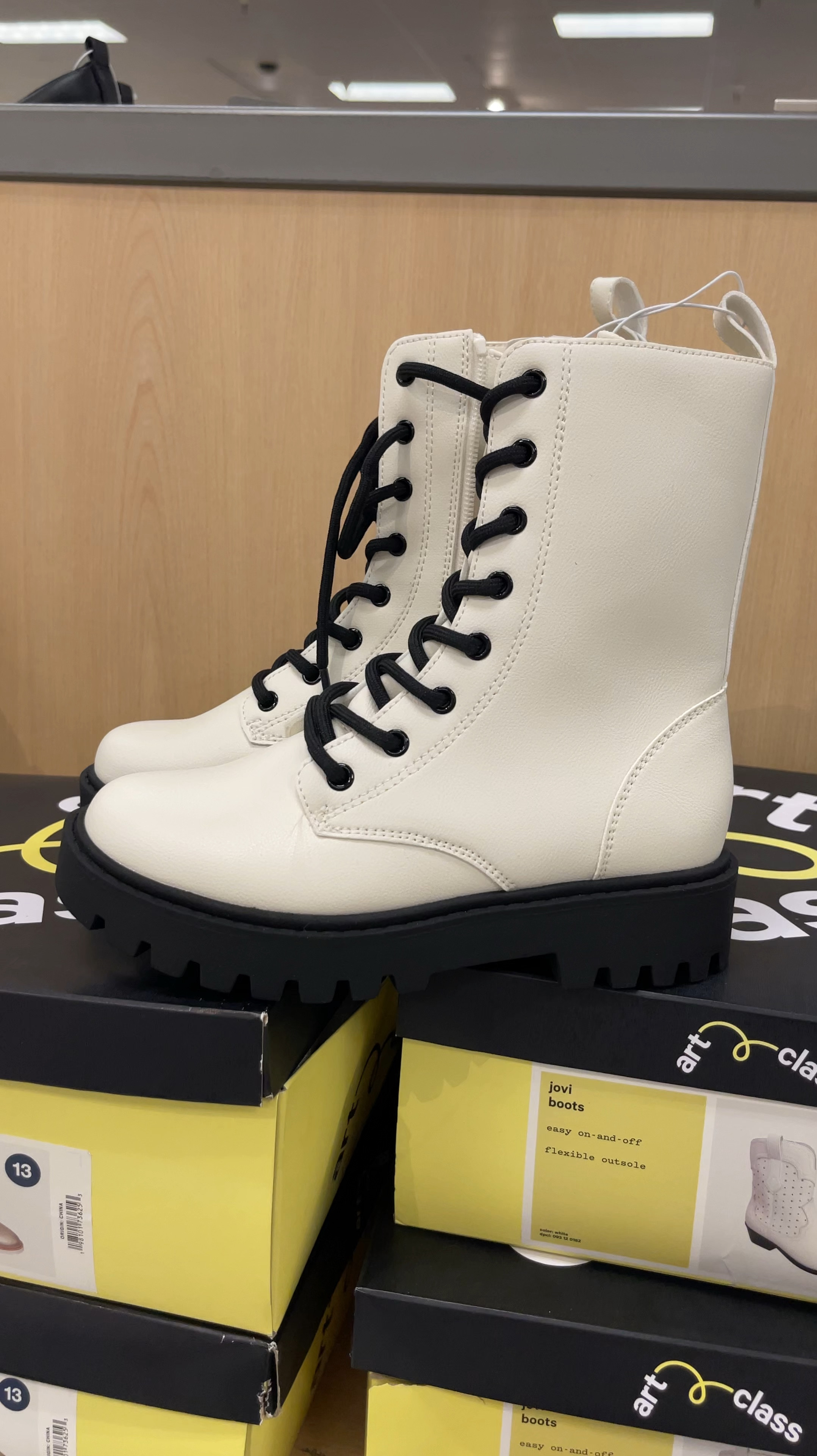 Kids combat boots! 

#LTKKids #LTKShoeCrush #LTKWatchNow