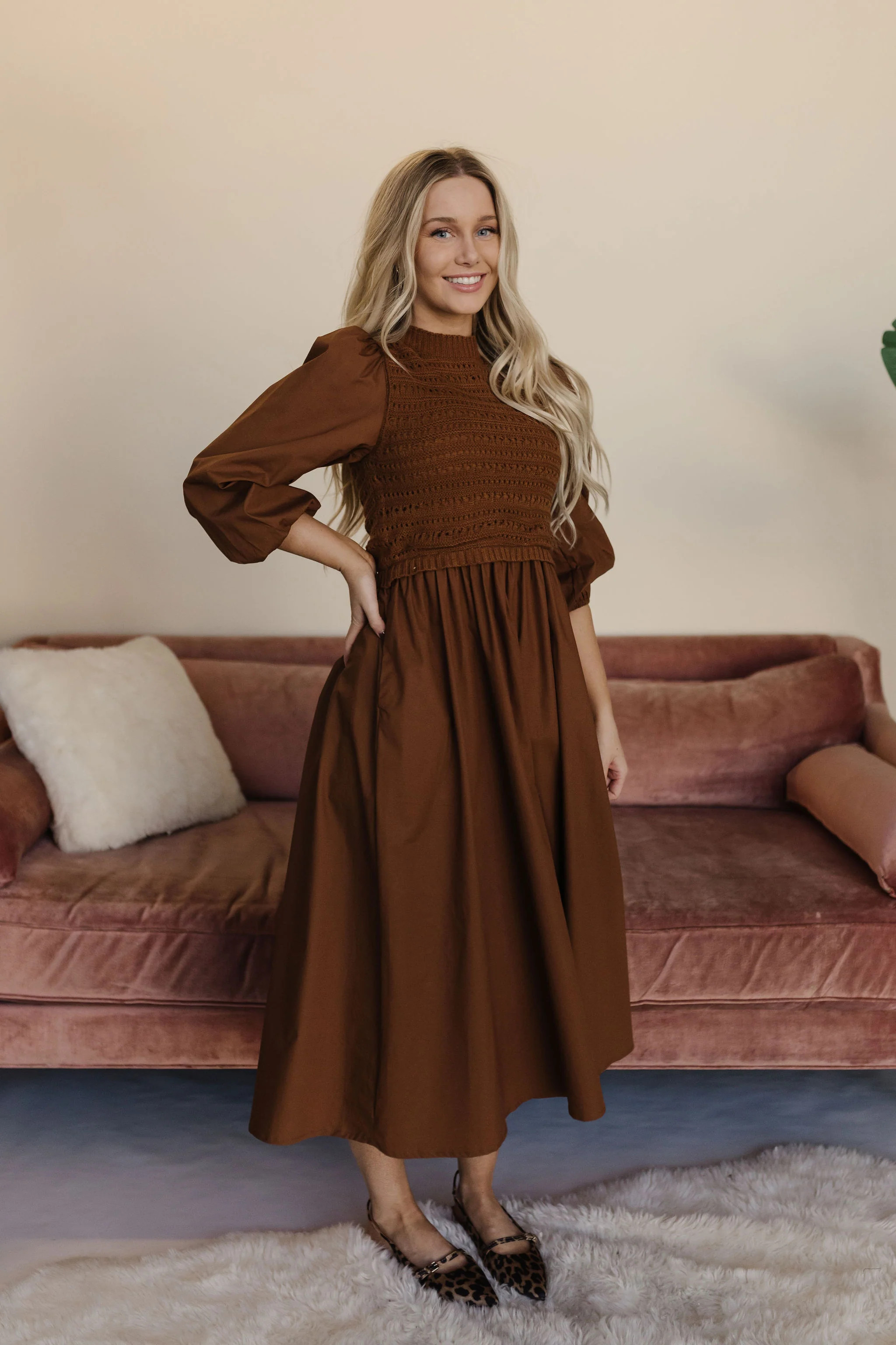 THE BRYNLEE KNIT BODICE MAXI DRESS IN BROWN | Pink Desert