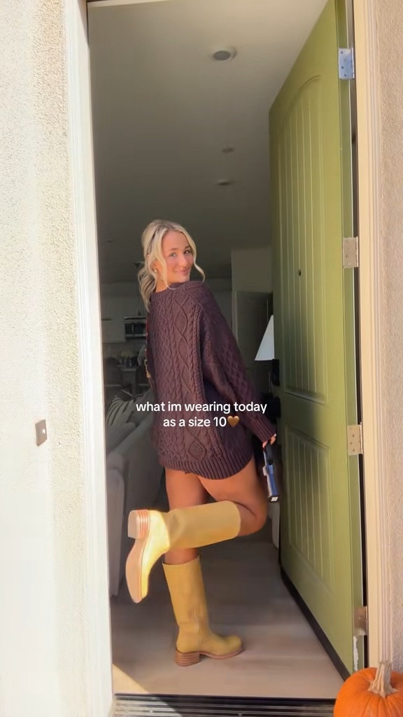 sweater is sold out Abercrombie !!
wearing a size L in shorts
wide calf Frye boots - I sized up! 

#LTKSeasonal #LTKMidsize #LTKTall