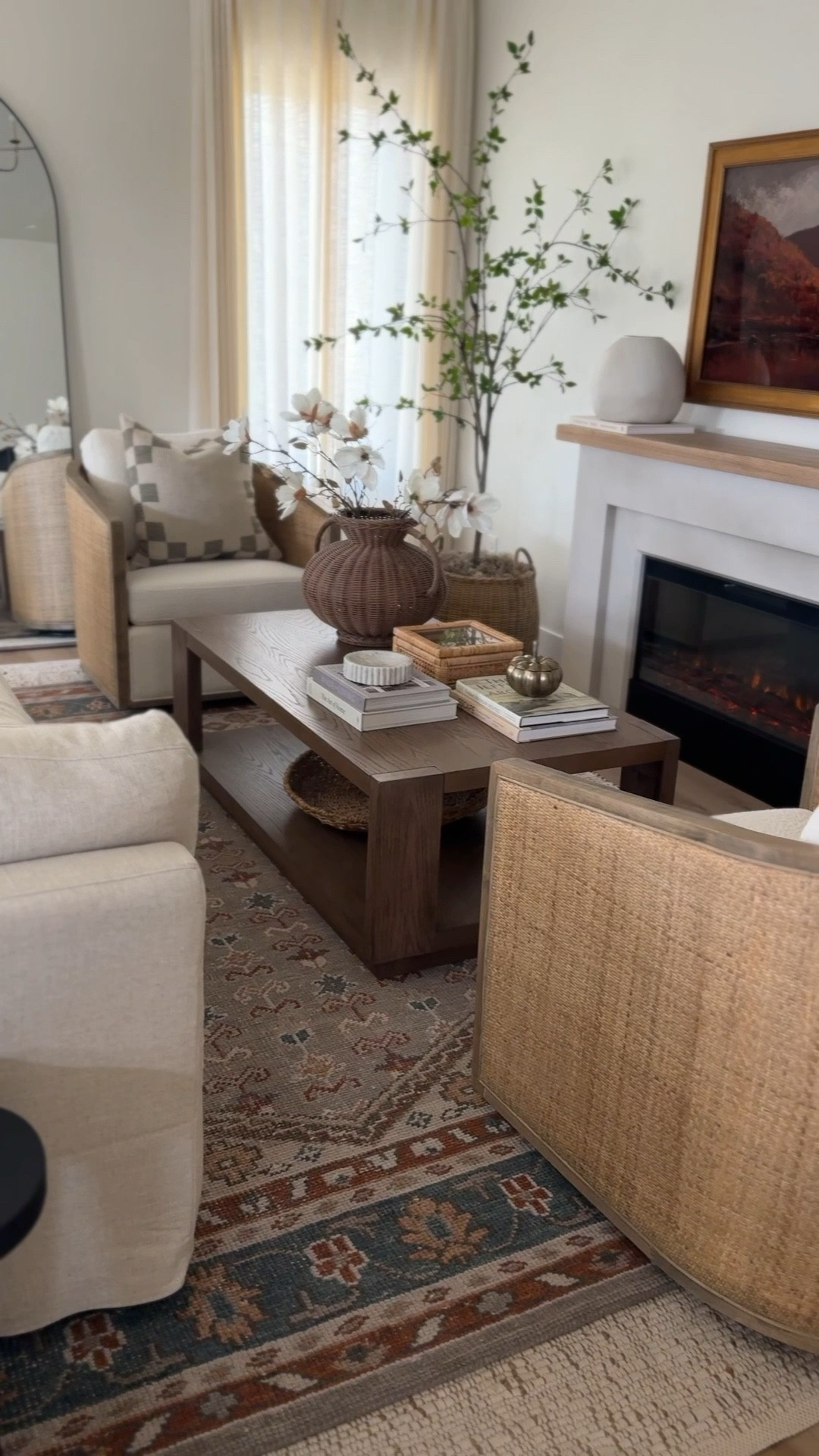 Regardless of your style, @Wayfair has something for everyone! Shop rugs, home decor, furniture and more, all up to 80% off and free shipping during Way Day! Shop Way Day in-store and online. #WayfairPartner #wayfair


#LTKSaleAlert #LTKStyleTip #LTKHome