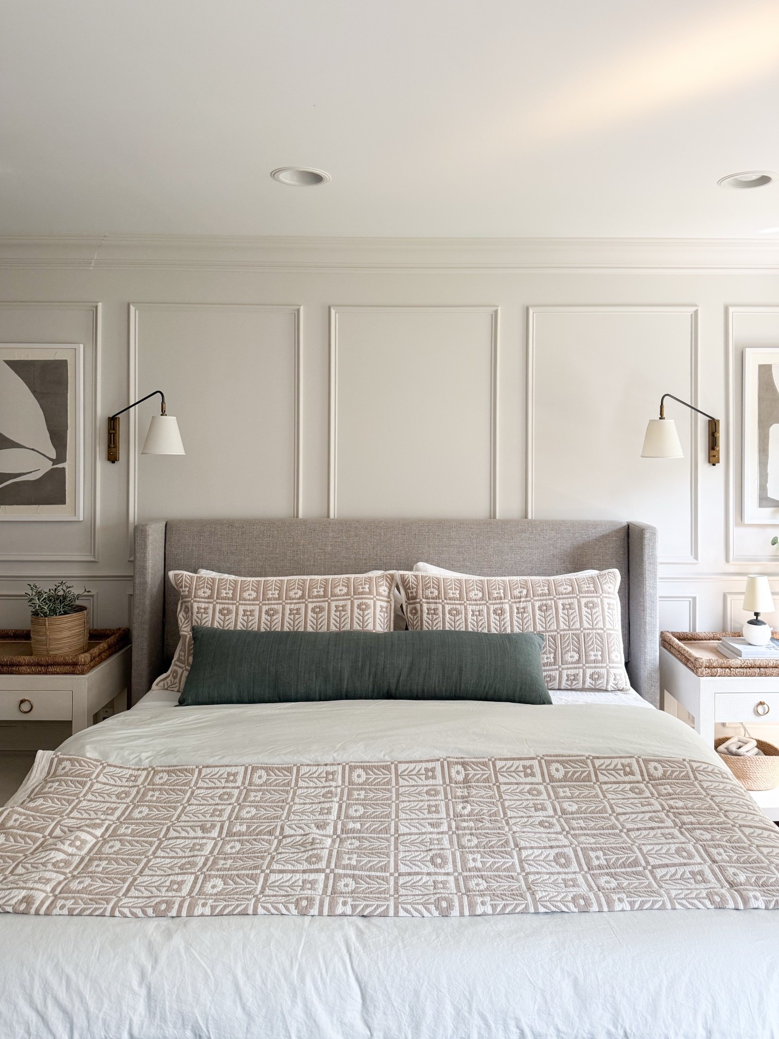 A little bedroom reset before the weekend… do you make your it bed every morning? It’s something that I like to do (if I don’t, my whole day feels off…) 

Bedroom, bedroom inspo, bedroom decor, bedroom furniture, bedroom accessories, bedroom styling, upholstered bed, girlonthehudson, neutral home, modern coastal,cozy home, GIRLONTHEHUDSON, Serena & Lily, Quince, bedding, bedroom basics

#LTKHome #LTKSeasonal #LTKmorningroutine