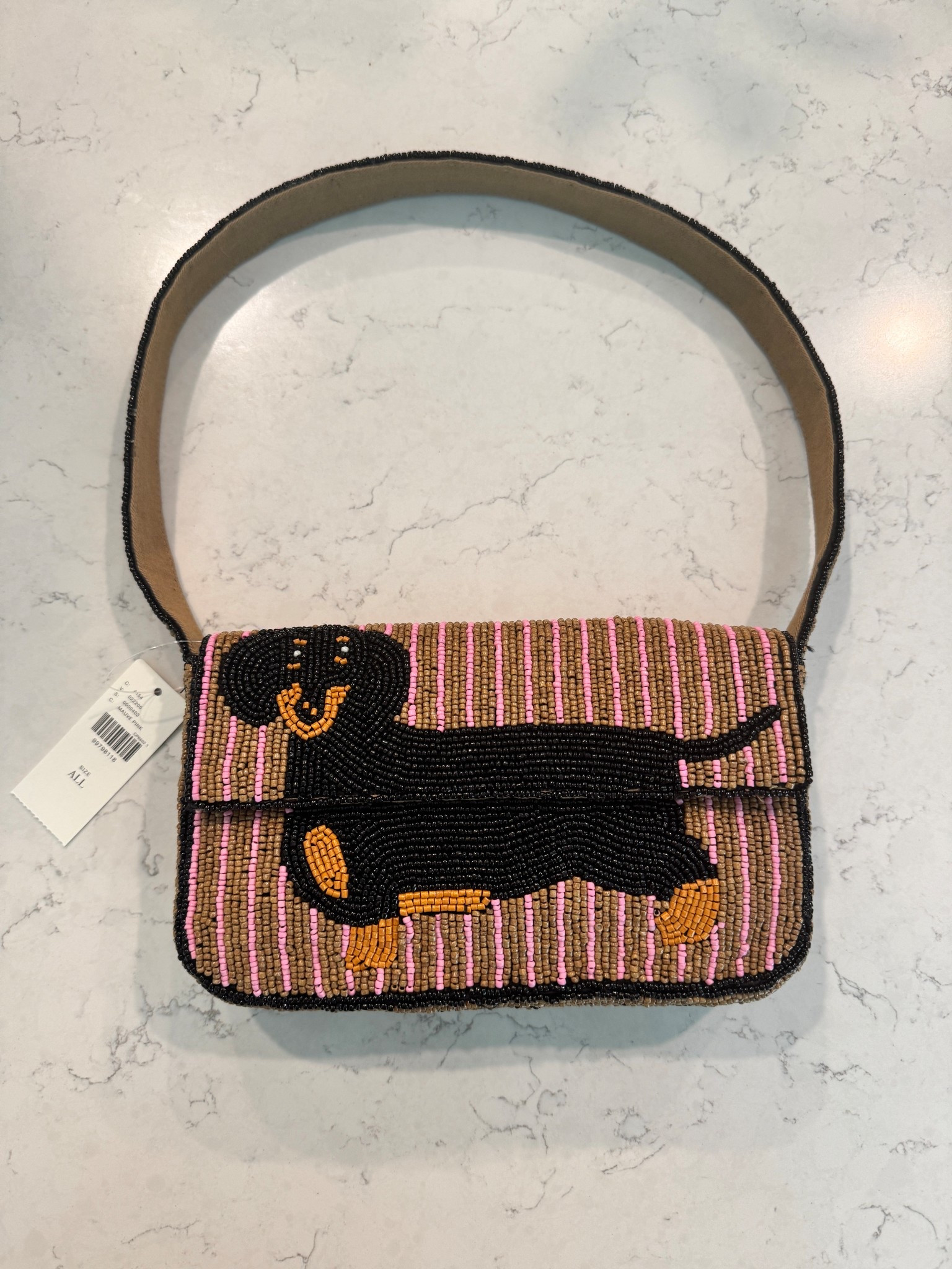 Perfect doxie lover bag!