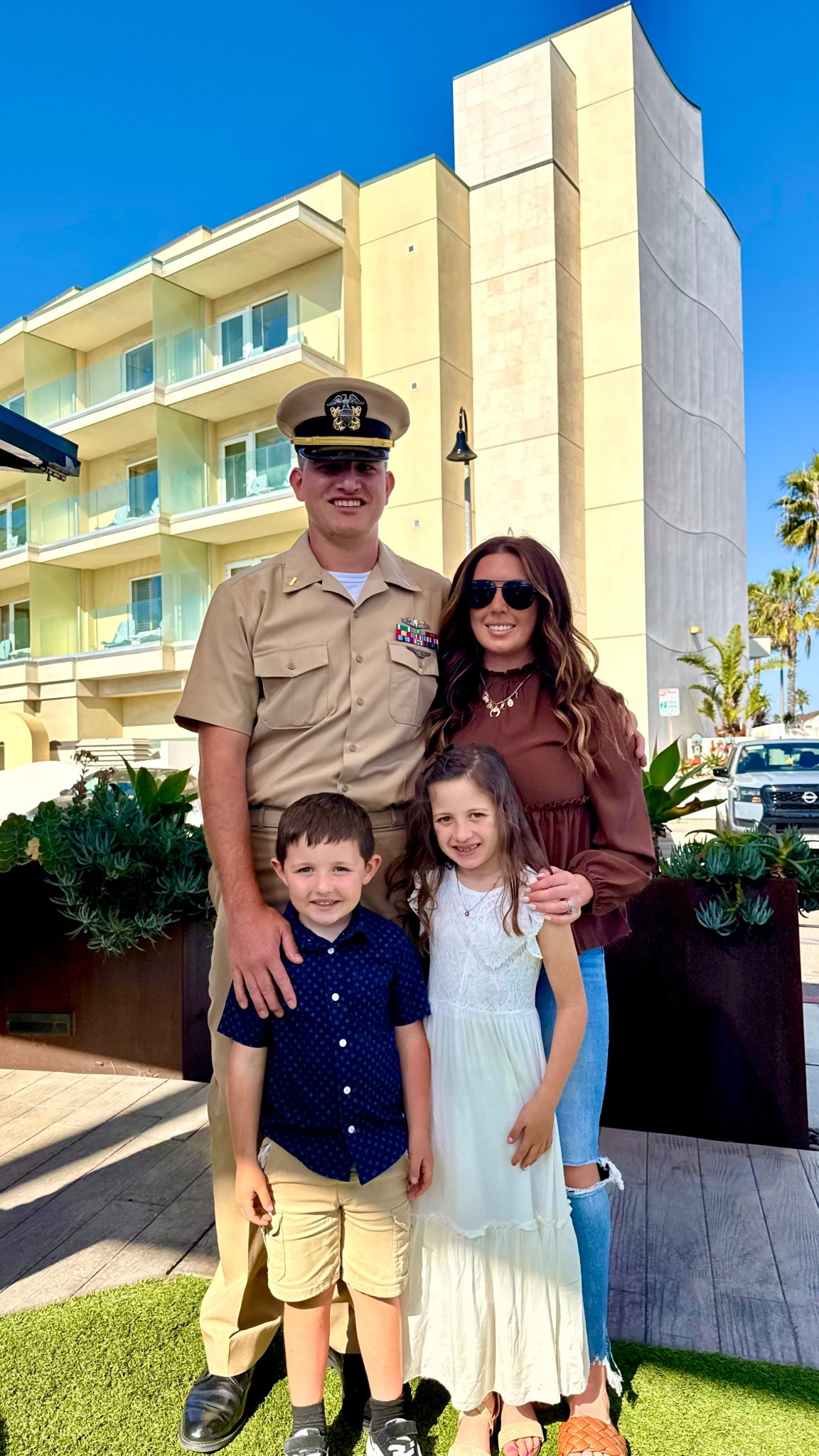 Officer commissioning ceremony 🫶🏼


#militaryspouse #officercommissioning #militaryceremony 

#LTKKids #LTKgrwm #LTKBeauty