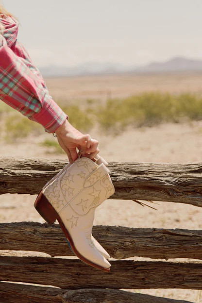 Brooke - Crème | Women’s Short Cowgirl Boot | Miron Crosby | Miron Crosby