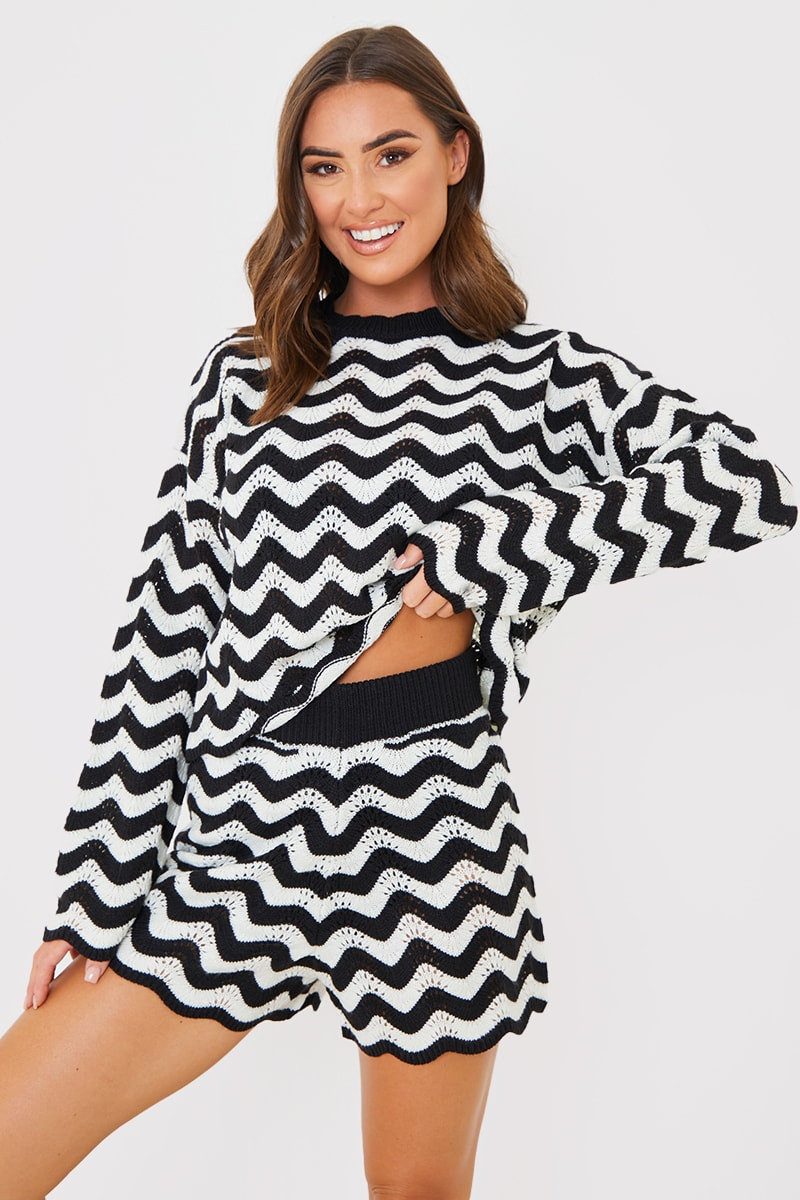 STACEY SOLOMON BLACK AND WHITE RECYCLED STRIPE CHEVRON CO ORD SHORTS | In The Style (UK)