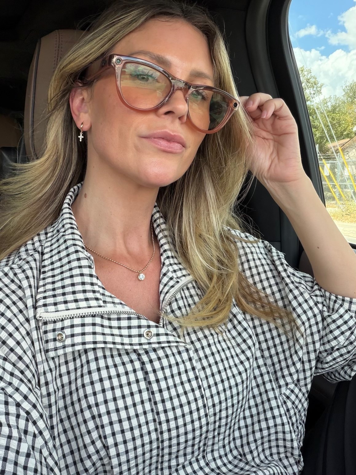 Today’s outfit! 
Found a look for less plaid jacket on Amazon similar to the Zara one I shared and it’s so good!! 
Ray ban meta sunglasses 🕶️ 
Electric picks jewelry