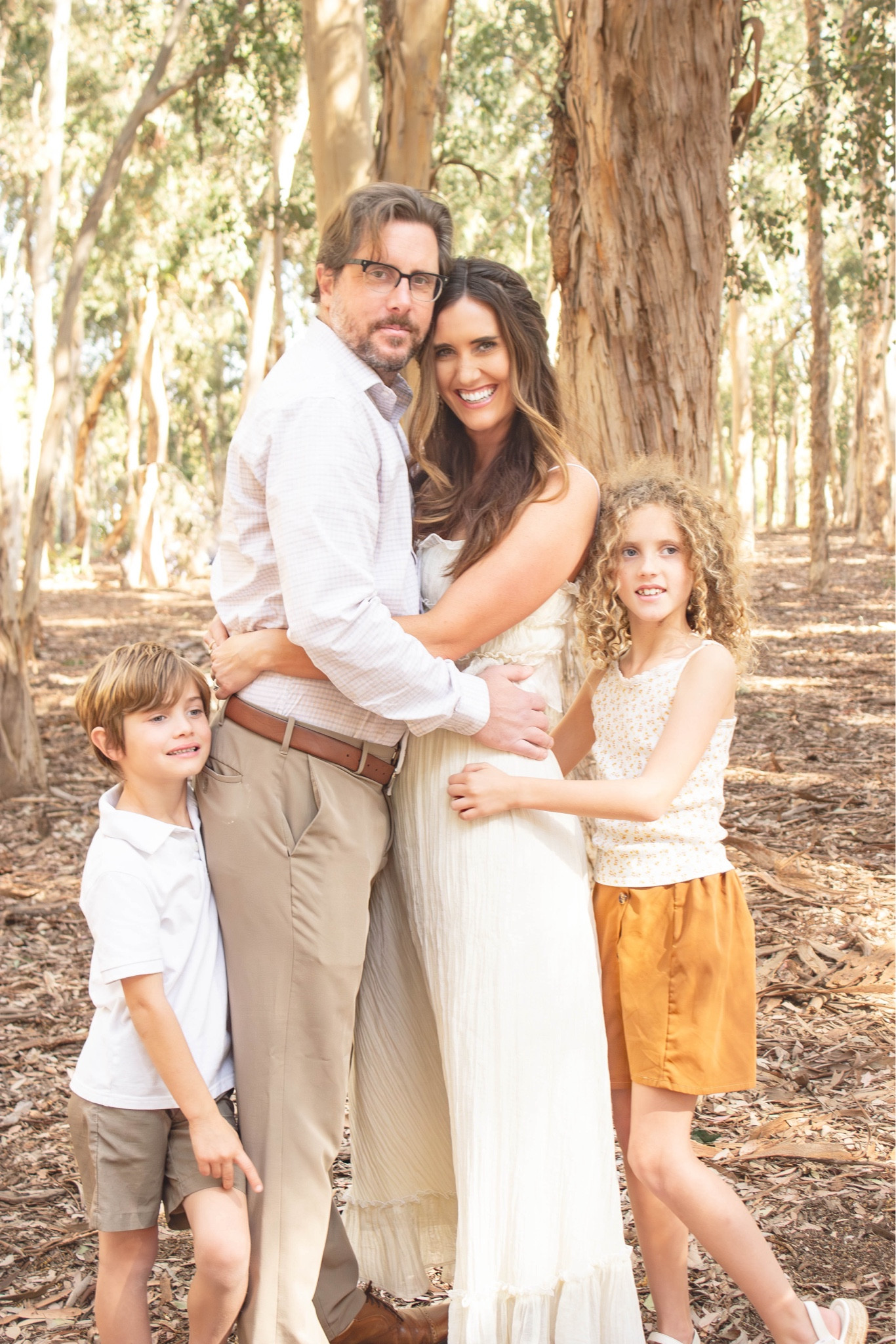 Family photo outfit ideas for Christmas Cards or New Years cards. 

#LTKKids #LTKFamily #LTKSeasonal