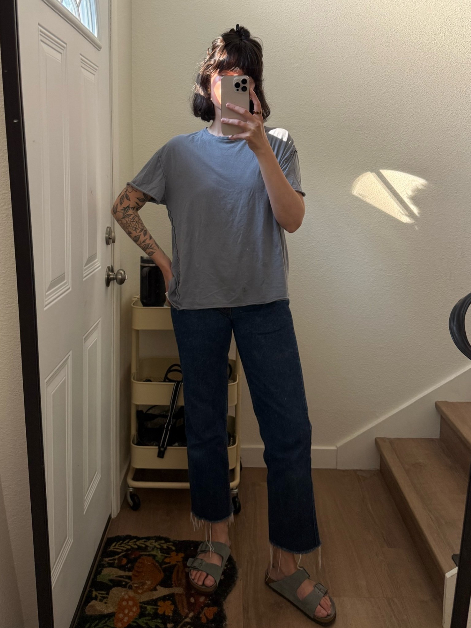 June 11 fit 🎧 levis are vintage, orange tab levis but the top is linked! 🤍 one of my favorite oversized tees.

#LTKootd #LTKmomlife