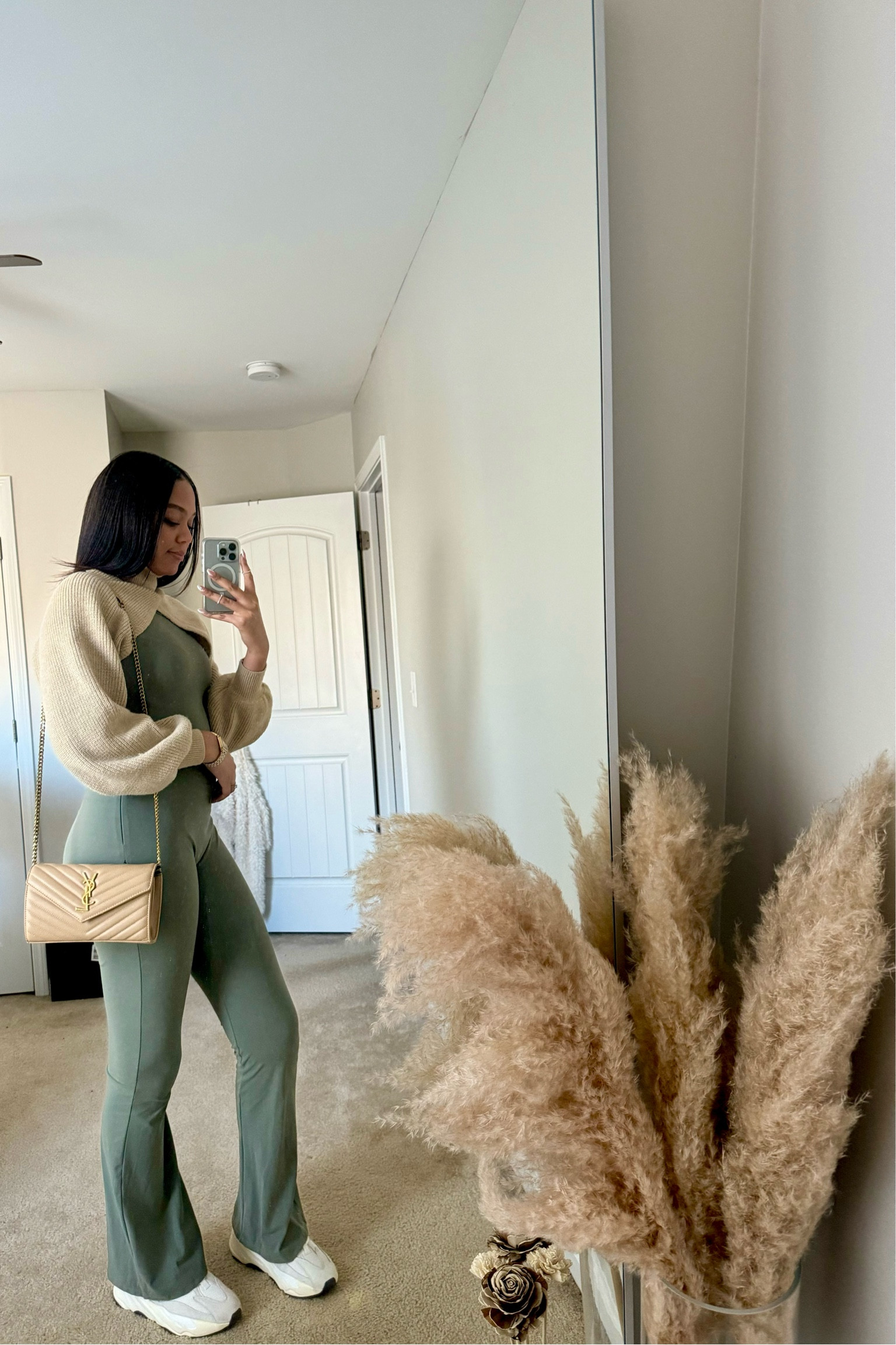 Here’s a fit for those confusing weather times! I’m 5’11 so it’s definitely tall girl friendly. 😌

#LTKSeasonal #LTKstyletip #LTKSpringSale