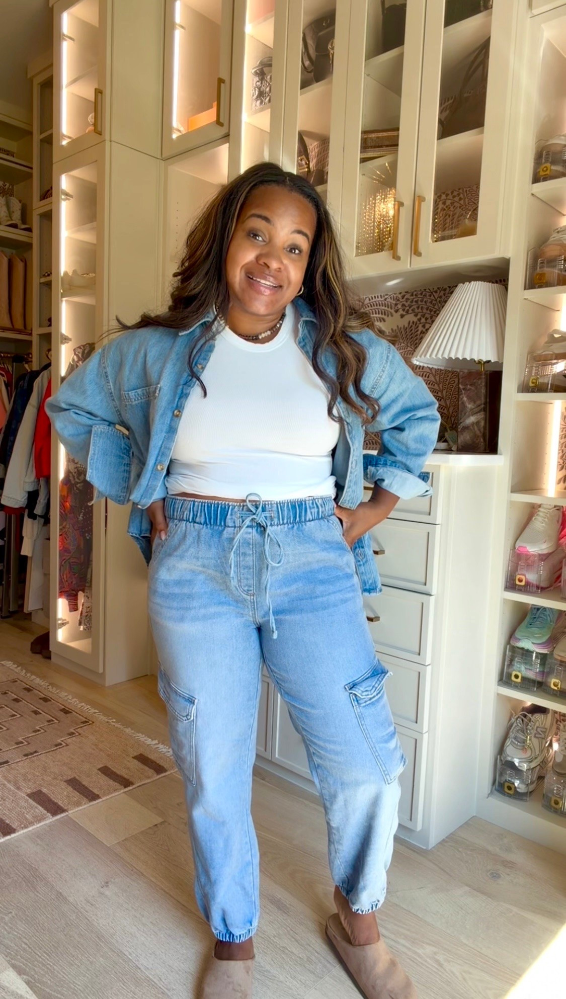 My joggers are currently on sale for $10 🤯 Comes in three washes, I’m wearing a size large!

#LTKgrwm #LTKootd #LTKMidsize