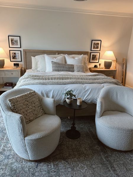 Cozy bedroom 

#LTKstyletip #LTKhome