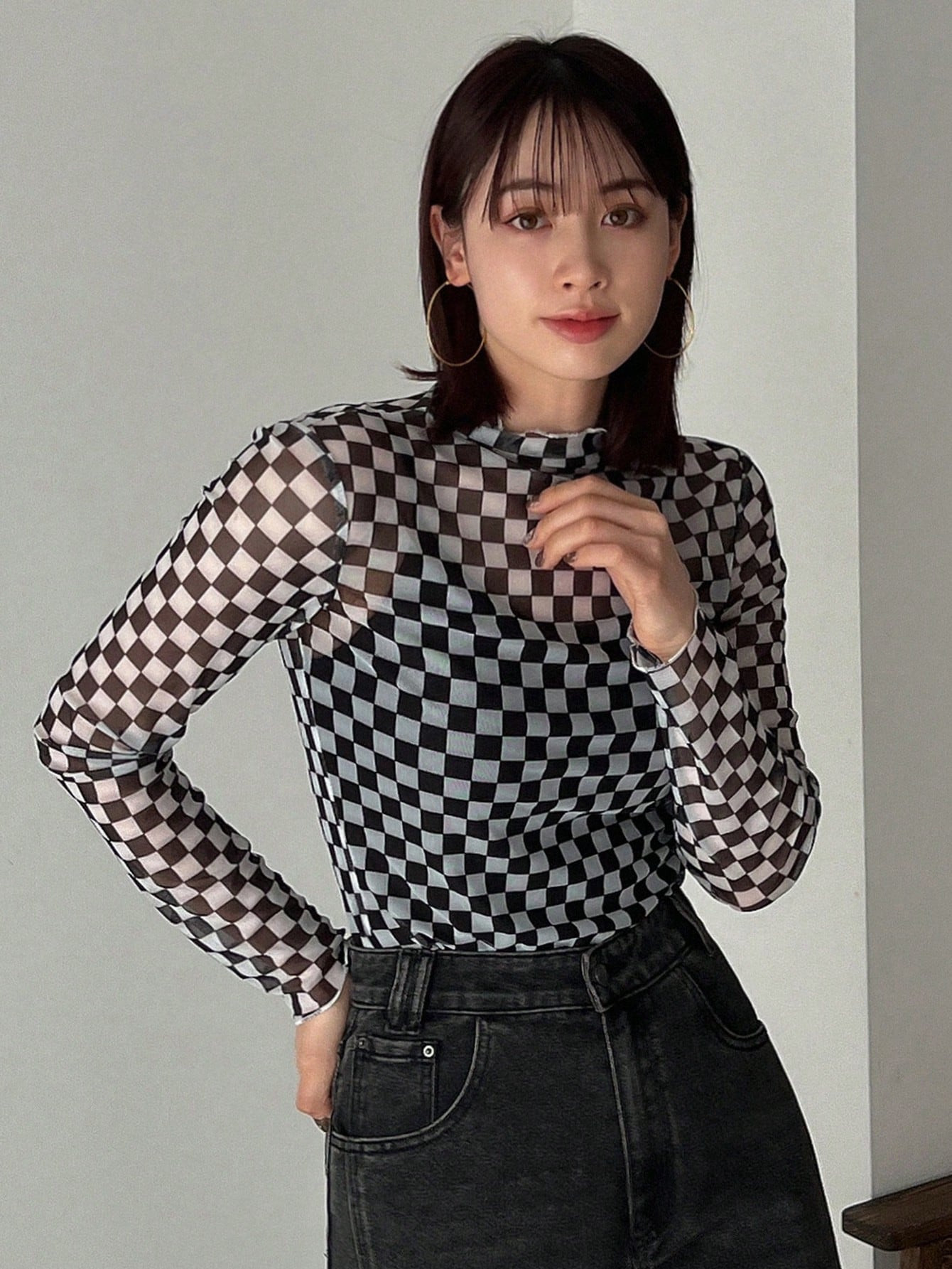 FRIFUL Women's Stand Collar Plaid Pattern T-Shirt | SHEIN USA | SHEIN