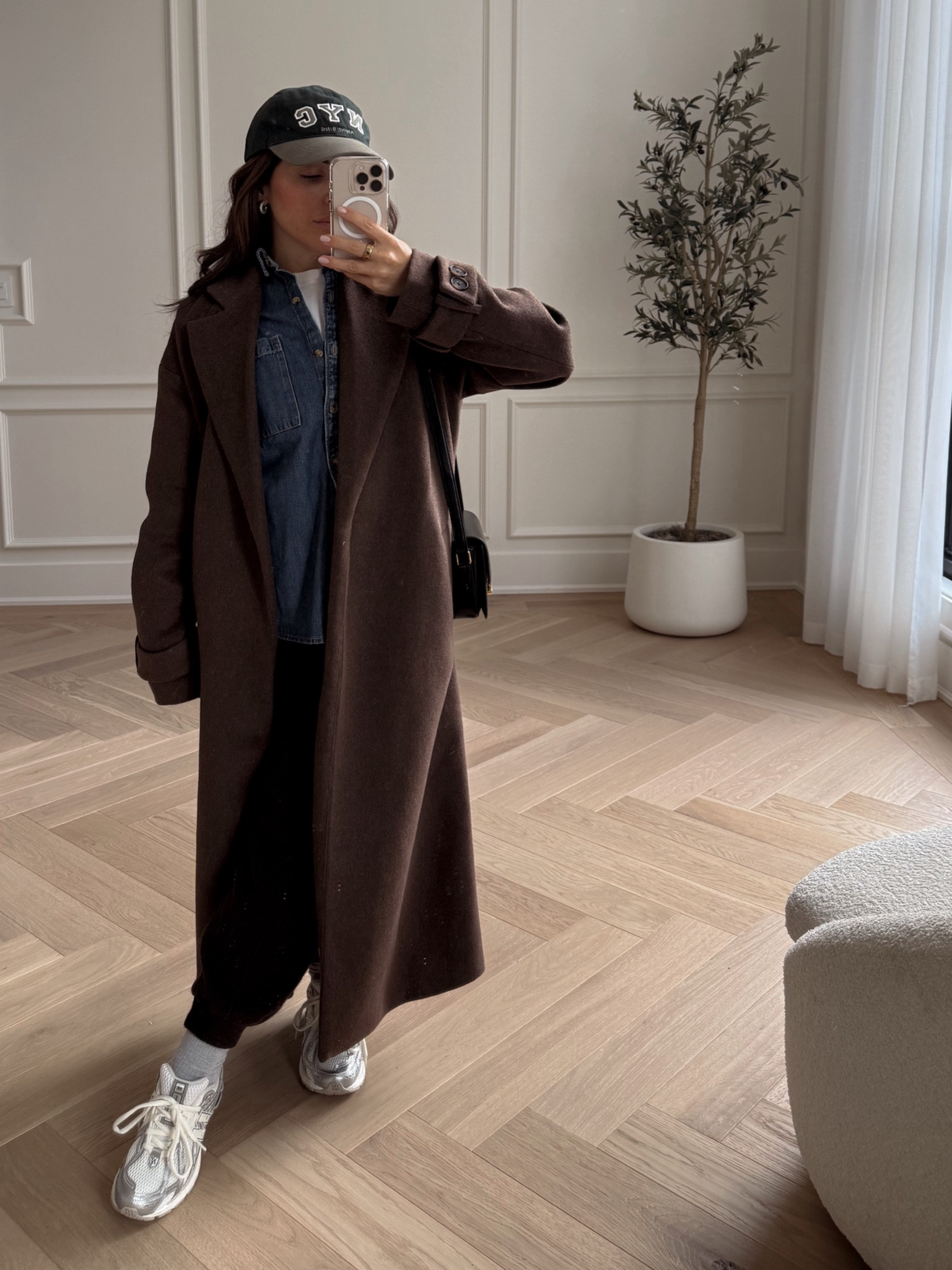 Today’s hockey mom outfit