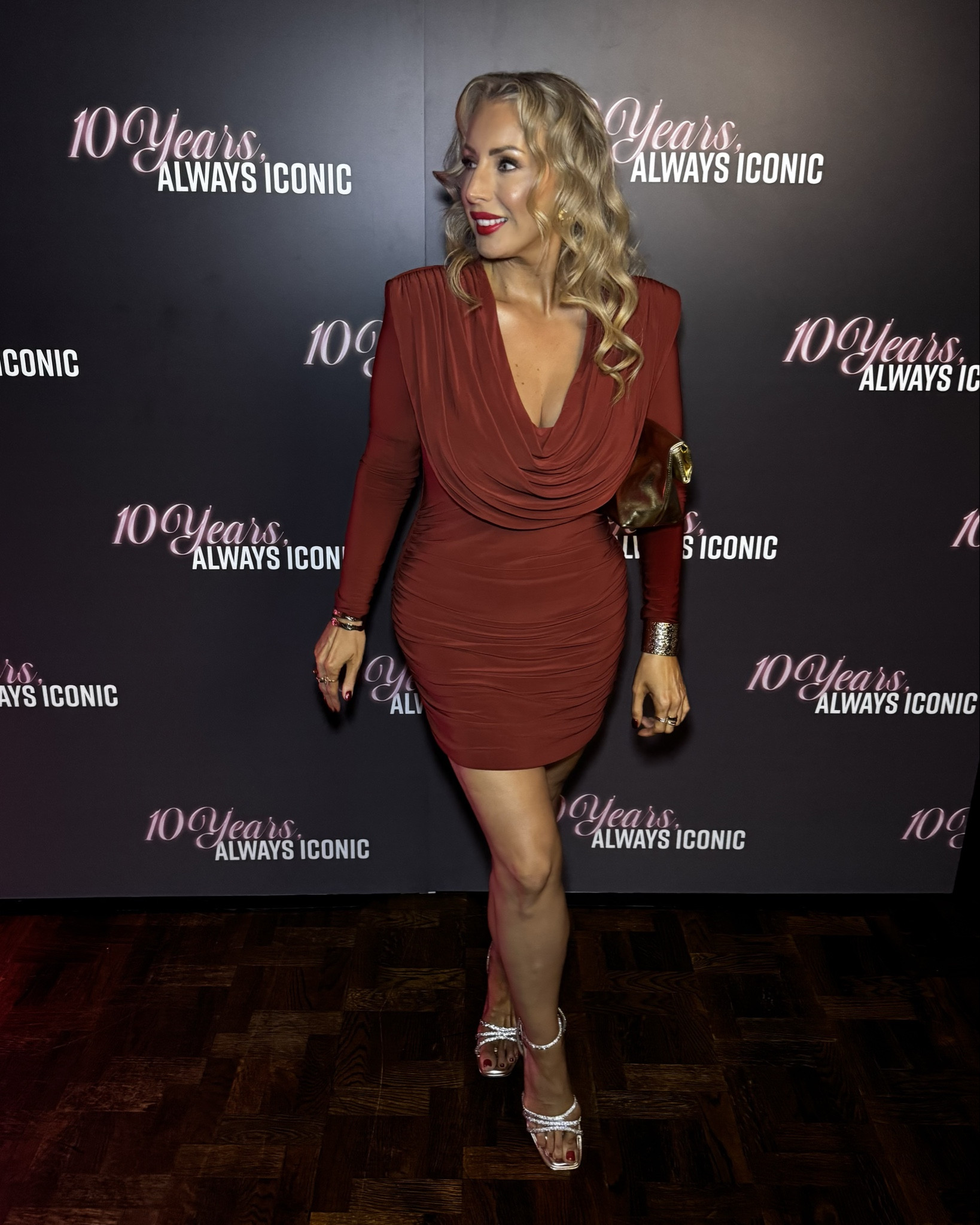 I wear size medium in the dress 

#LTKmidsize #LTKcurves #LTKpartywear