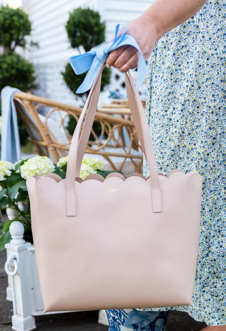 Great gift for mom. Love this scalloped leather tote bag. So cute! Great price too! 

Blush tote bag, purse, gifts for mom, Mother’s Day gifts, blush purse, scalloped bag, monogrammed bag, floral maxi dress, Tuckernuck, mark and Graham, gifts for her

#LTKitbag #LTKunder100 #LTKGiftGuide