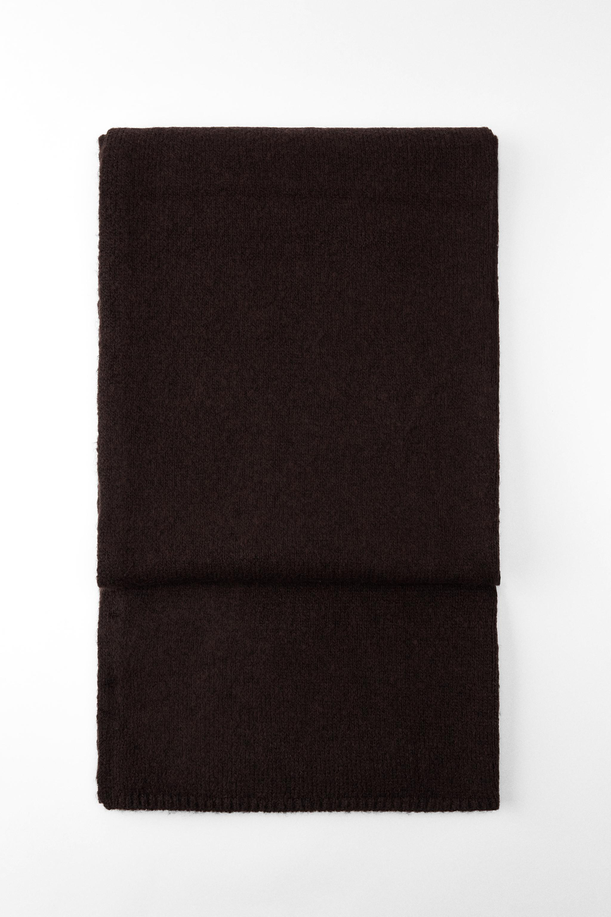 BASIC SCARF | Zara US