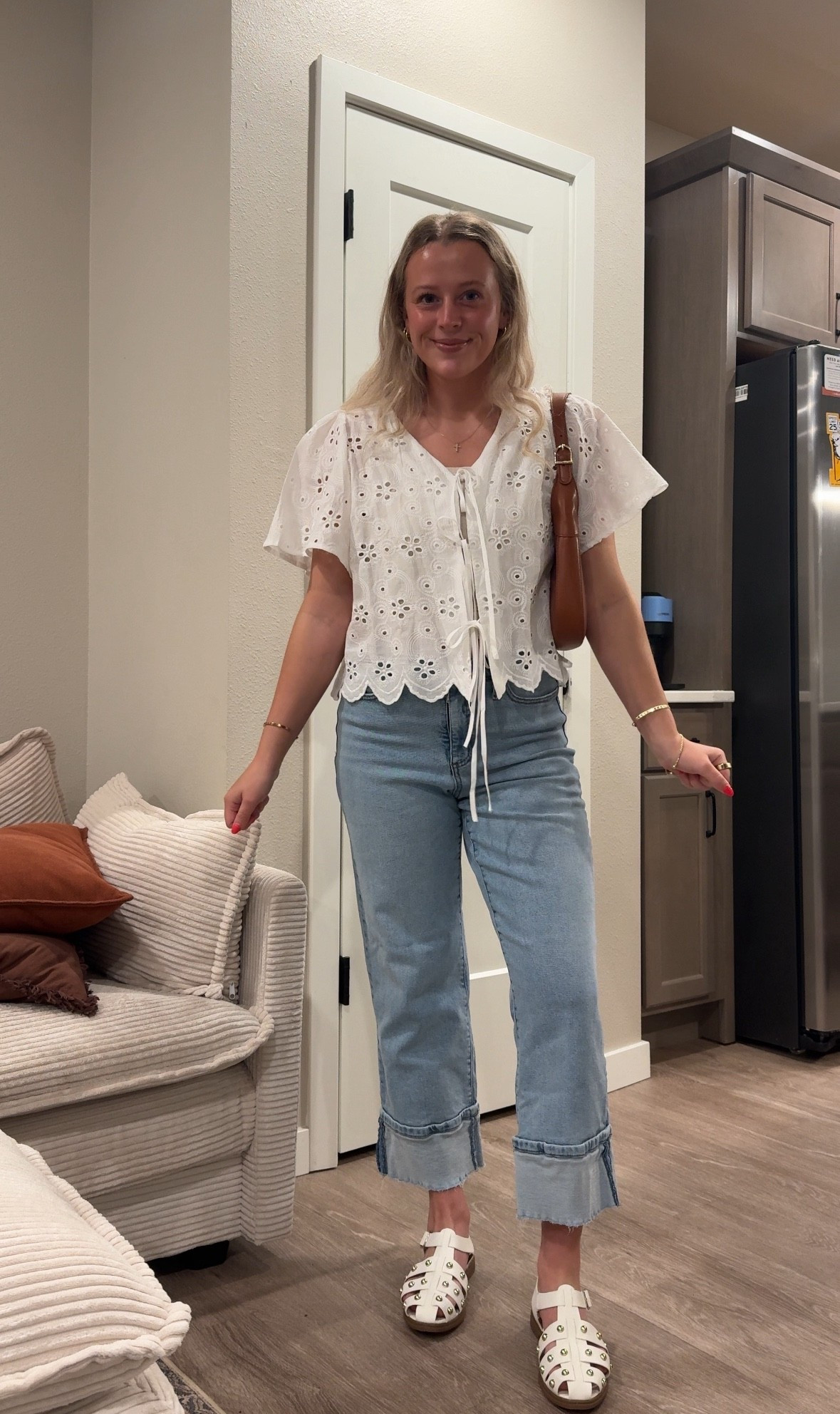 OOTD!! Loving these jeans from Walmart. 

#LTKFindsUnder50 #LTKU #LTKSeasonal