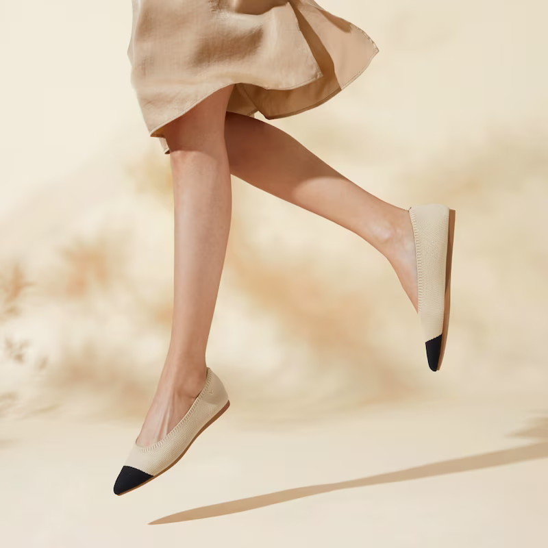 Pointed-Toe Ballet Flats (Aria 5°) | VIVAIA