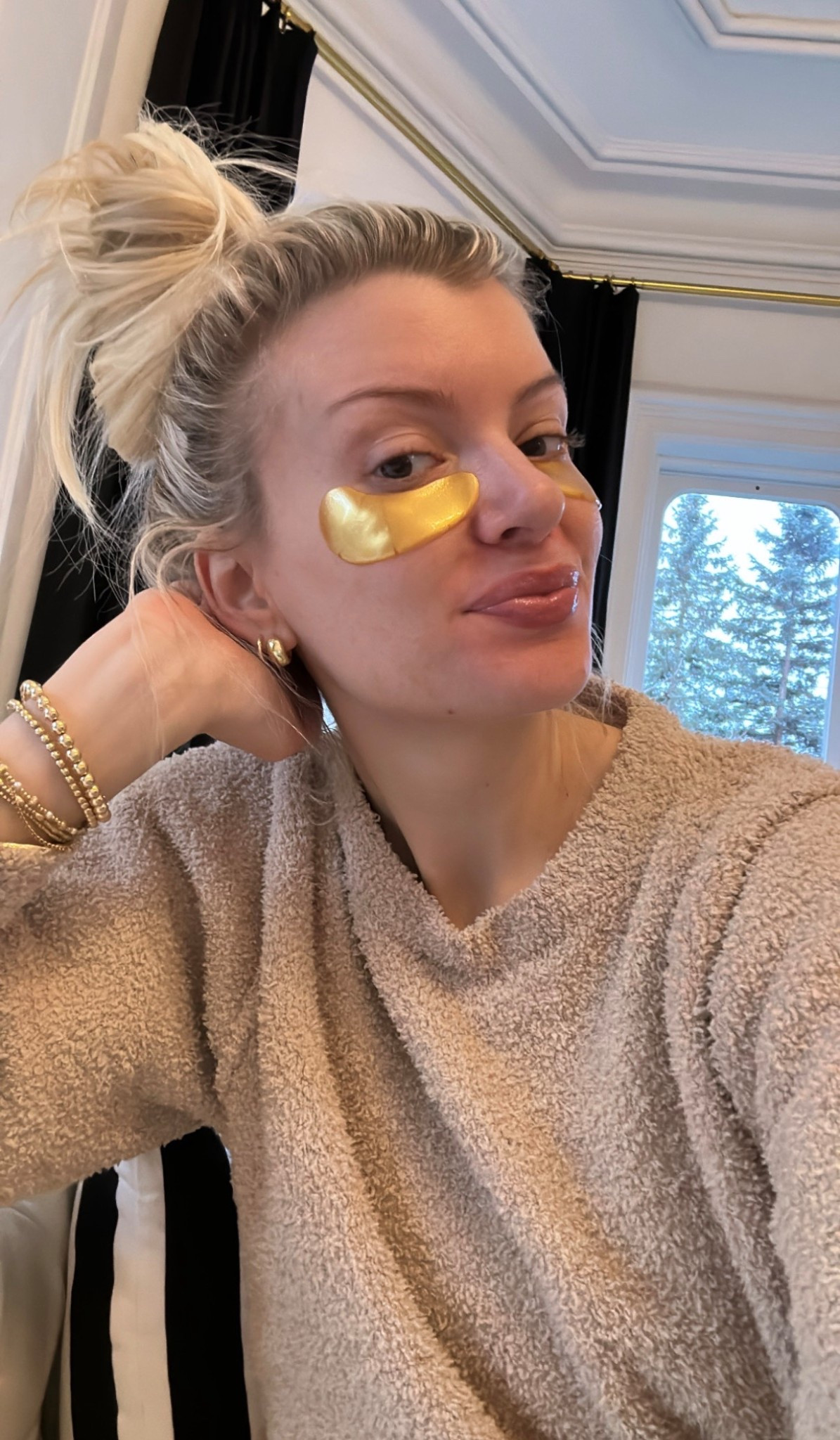 These eye patches are amazing!! 

#LTKgrwm #LTKSeasonal #LTKmomlife