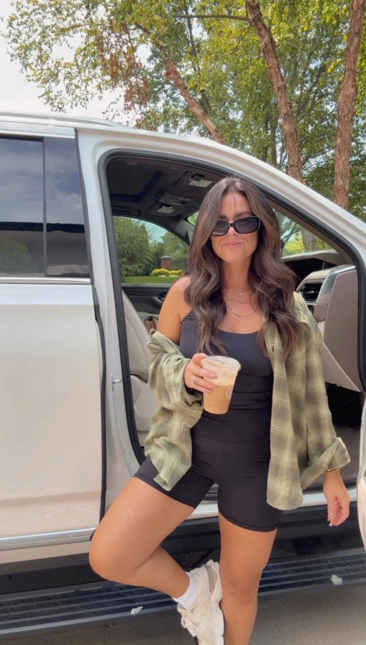 Busy mom outfit 

#LTKgrwm #LTKSeasonal #LTKootd