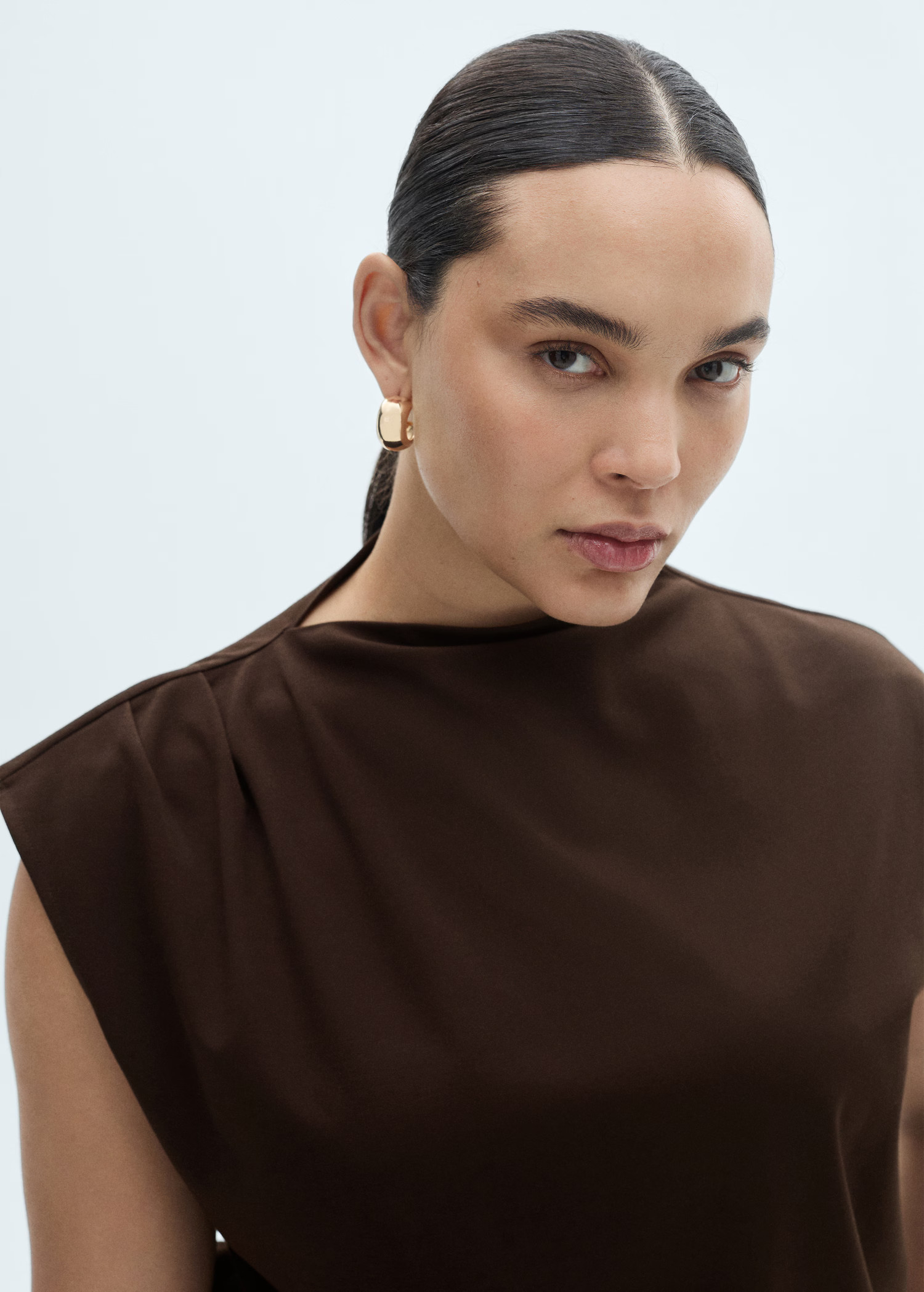 T-shirt with gathered asymmetrical neck - Women | MANGO USA | Mango (US/MX/AU)