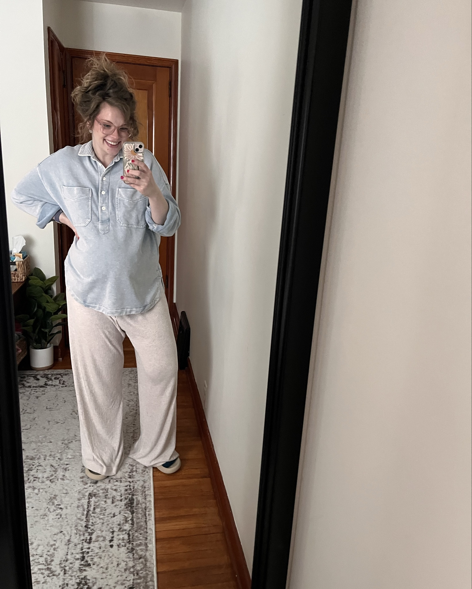 39 weeks 5 days… come on baby! 

Wearing pajama pants as pants because why not? They are ribbed pants in a size large. I will say they are a smidge see through, so I usually wear longer tops with them and nude color underwear 😂