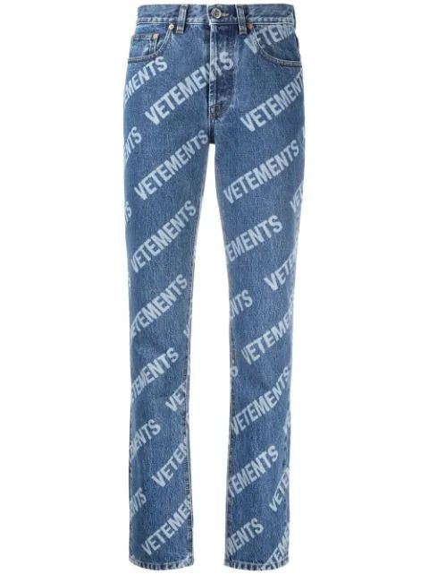 jeans capri con logo estampado | Farfetch (RoW)