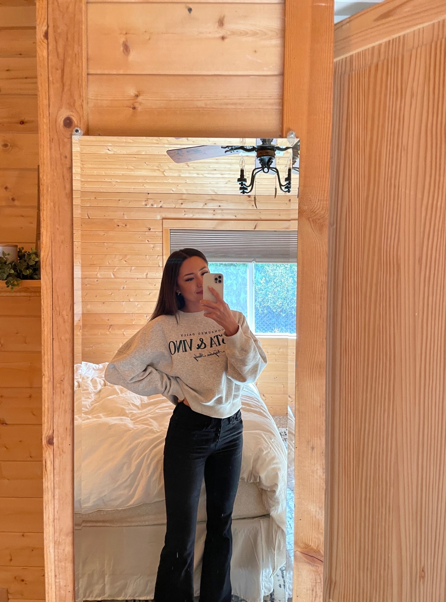 A sweatshirt and denim is always a good idea! Winter outfit 

#LTKSeasonal #LTKootd #LTKHoliday