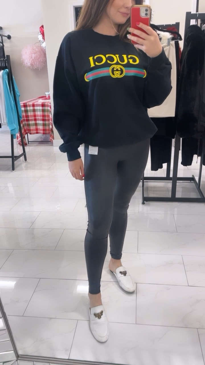 Size medium in the Spanx leggings 🖤

#LTKstyletip #LTKfindsunder100