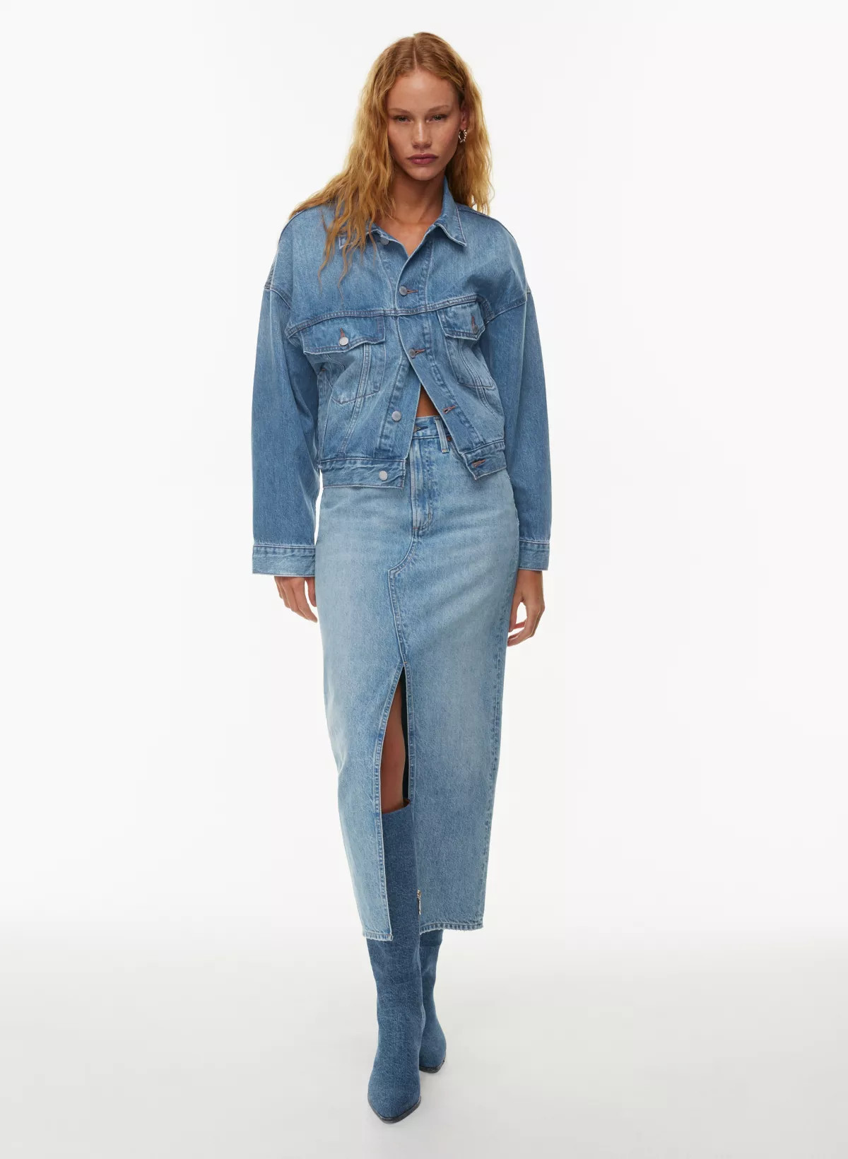 THE '90S VINTAGE MAXI DENIM SKIRT | Aritzia