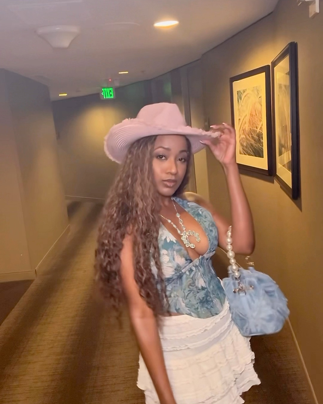 Cowboy Carter Concert Look - Amazon finds, last-minute switches, and somehow it came together better than planned.

#LTKStyleTip #LTKSaleAlert