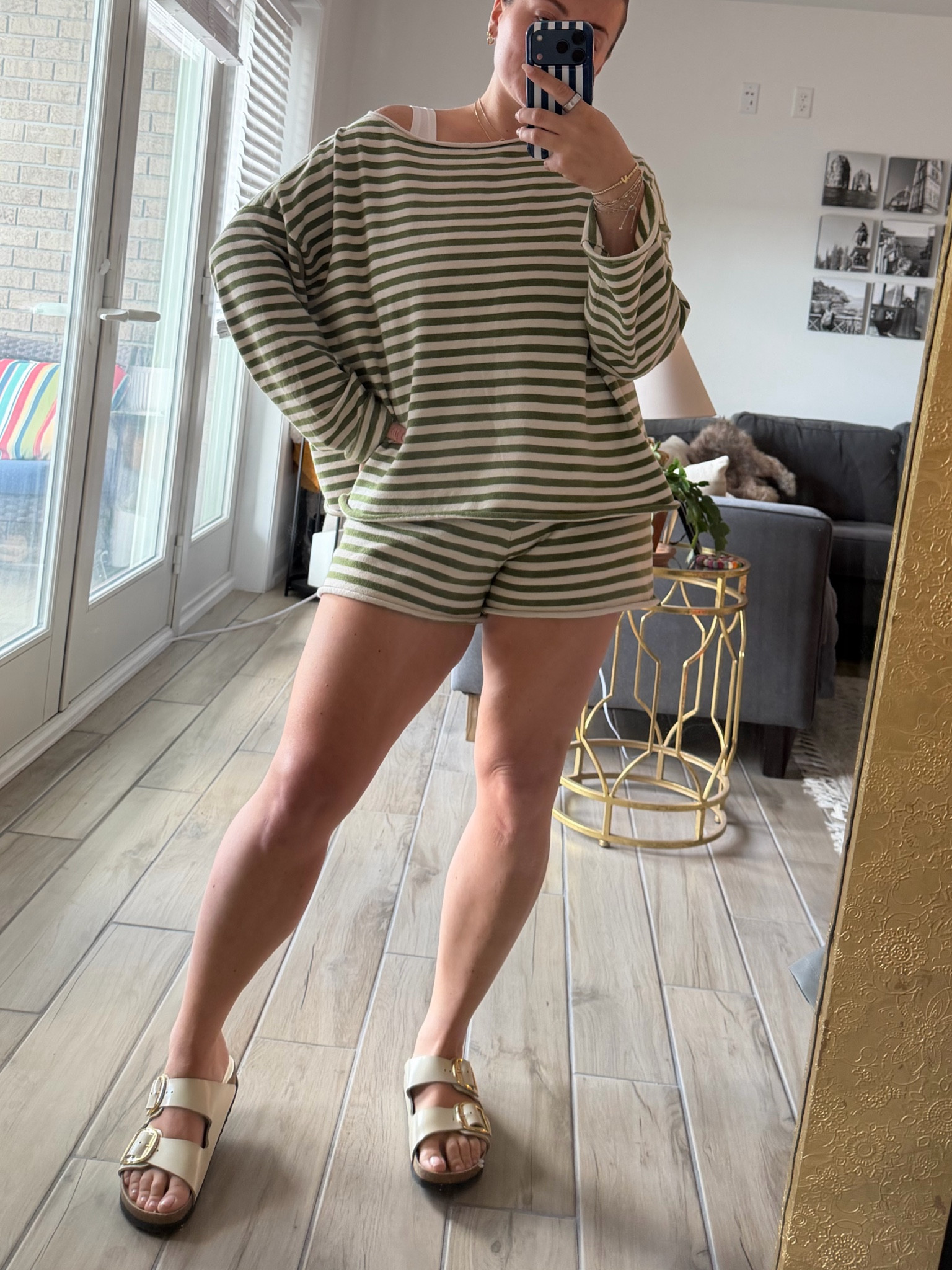 Happiest when wearing stripes 🫶🏼☁️💚 
