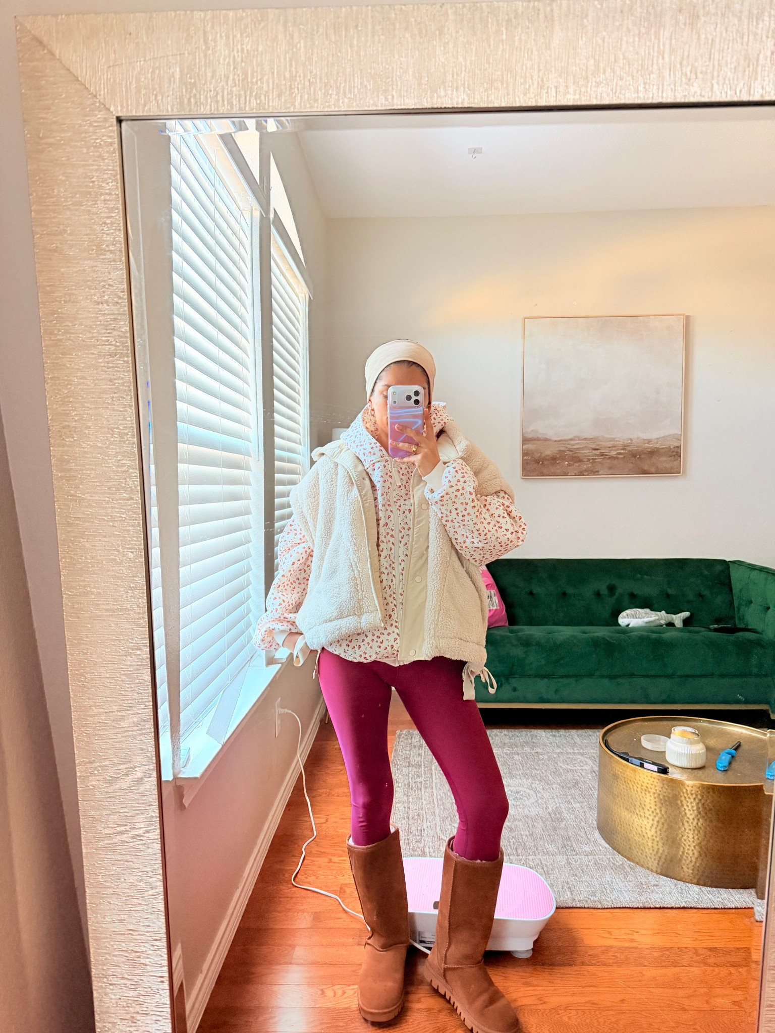 Soft textures, warm tones 🫶🏼

#pilates #outfit #freepeople

#LTKootd #LTKdayinmylife #LTKfitnessgoals