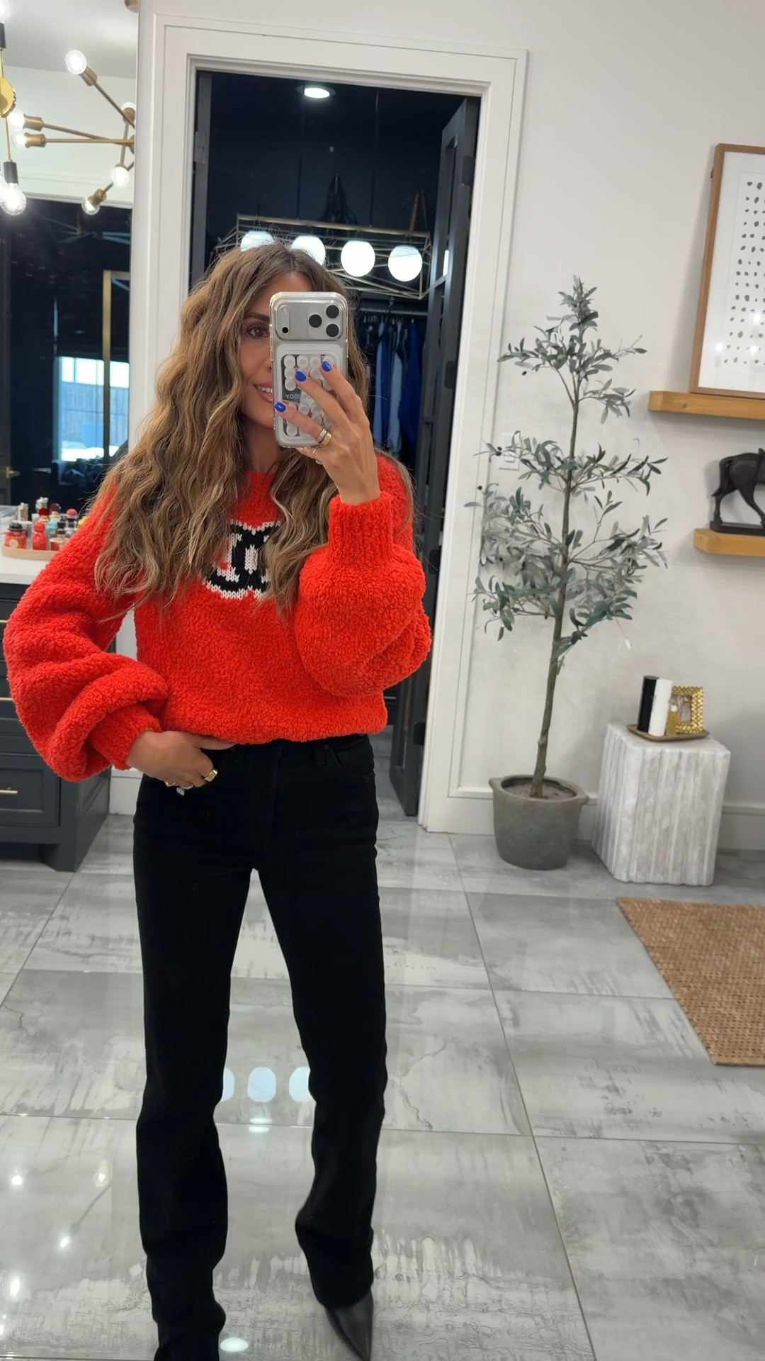 My fave black jeans (24) @Revolve and boots (true to size) @nordstrom  