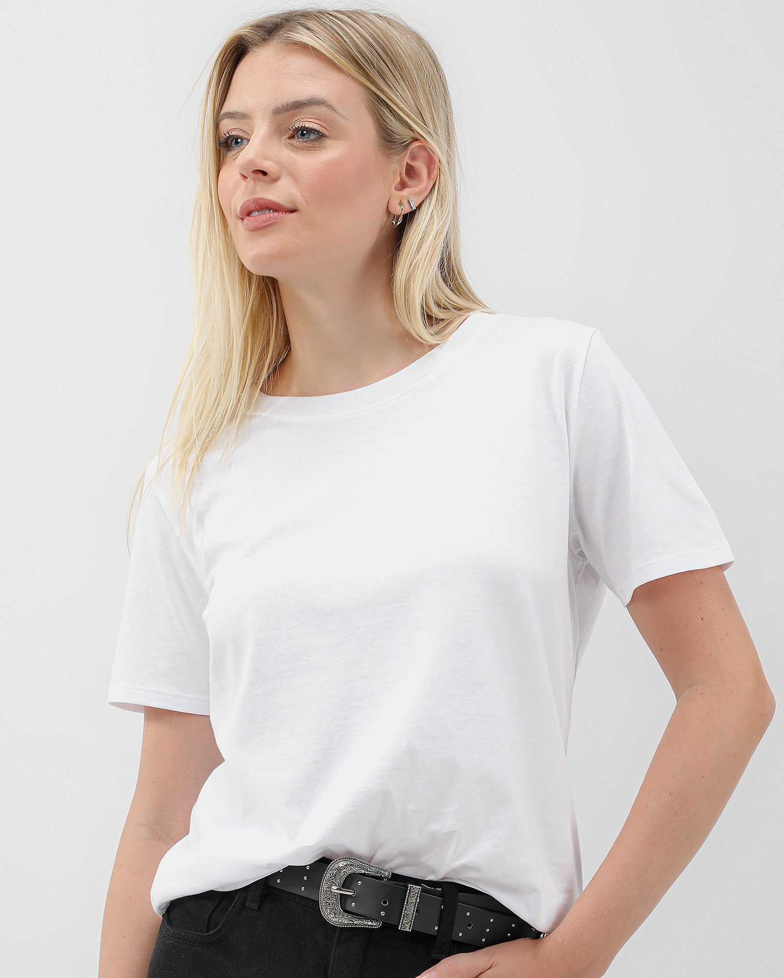 Camiseta feminina algodão peruano branca | Pool Premium | Riachuelo (BR)