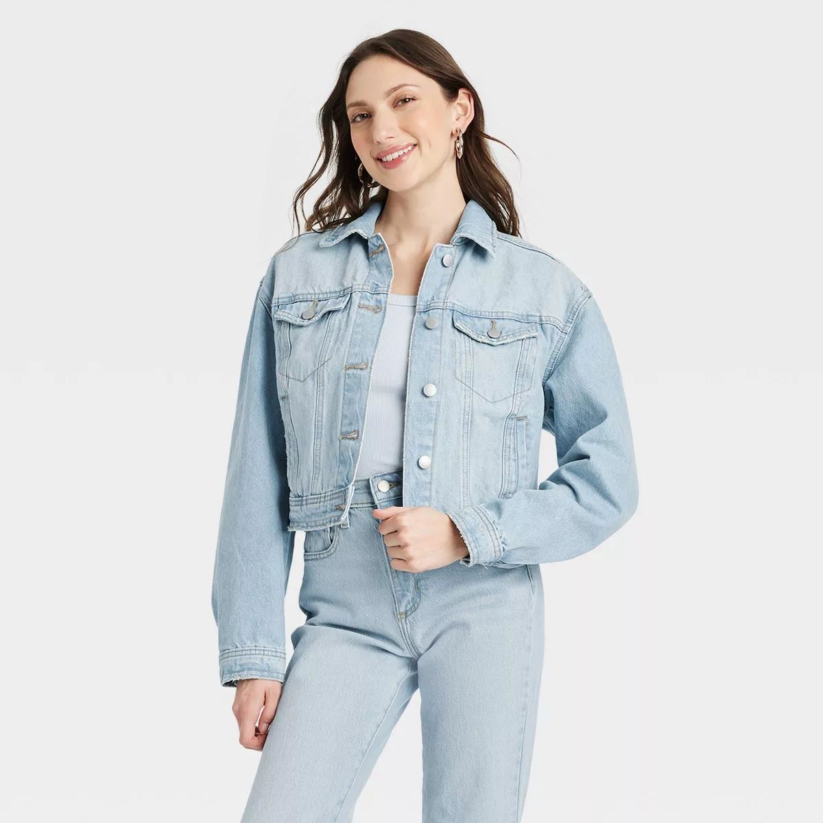 Women's Cropped Trucker Jacket - Universal Thread™ Light Wash | Target