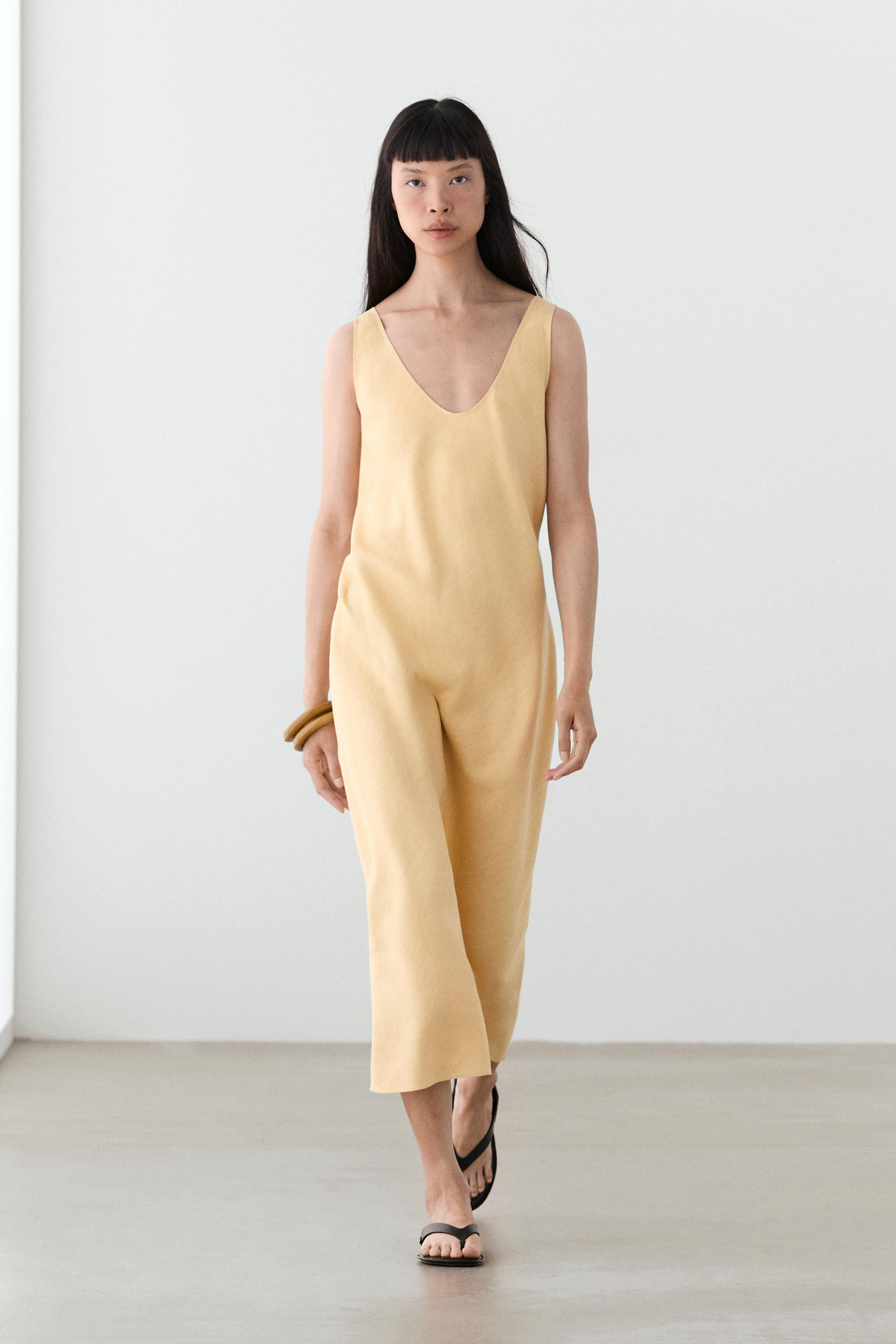 100% linen strappy midi dress | Massimo Dutti UK