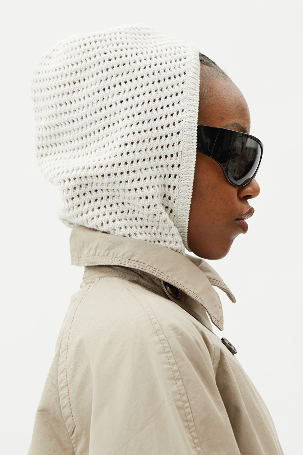 Hug Hood | Weekday