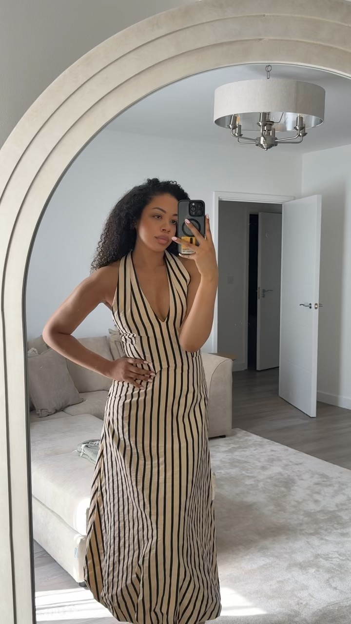 Zara sale wins >>> 🤍 Picked up this striped halter neck bubble hem dress for 50% off and I’m obsessed. Such an easy summer throw on that looks so much more expensive. ✨ #LTKSale #ZaraFinds #SummerStyle

#LTKuk #LTKsummer #LTKsale