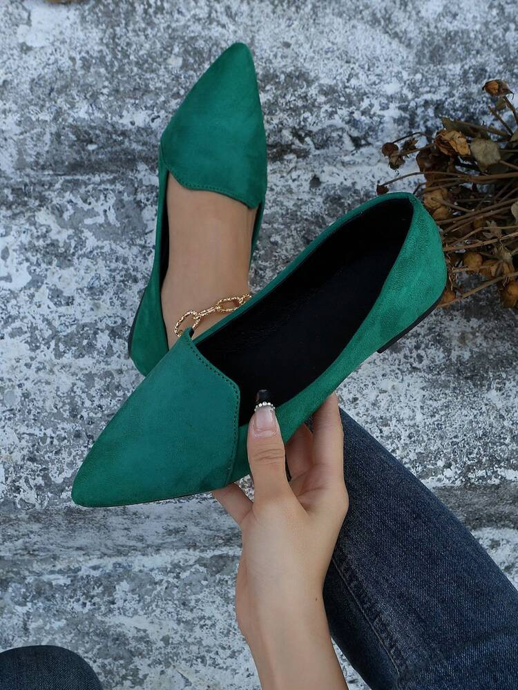 Women Minimalist Point Toe Flats, Fashion Green Faux Suede Loafer Flats | SHEIN