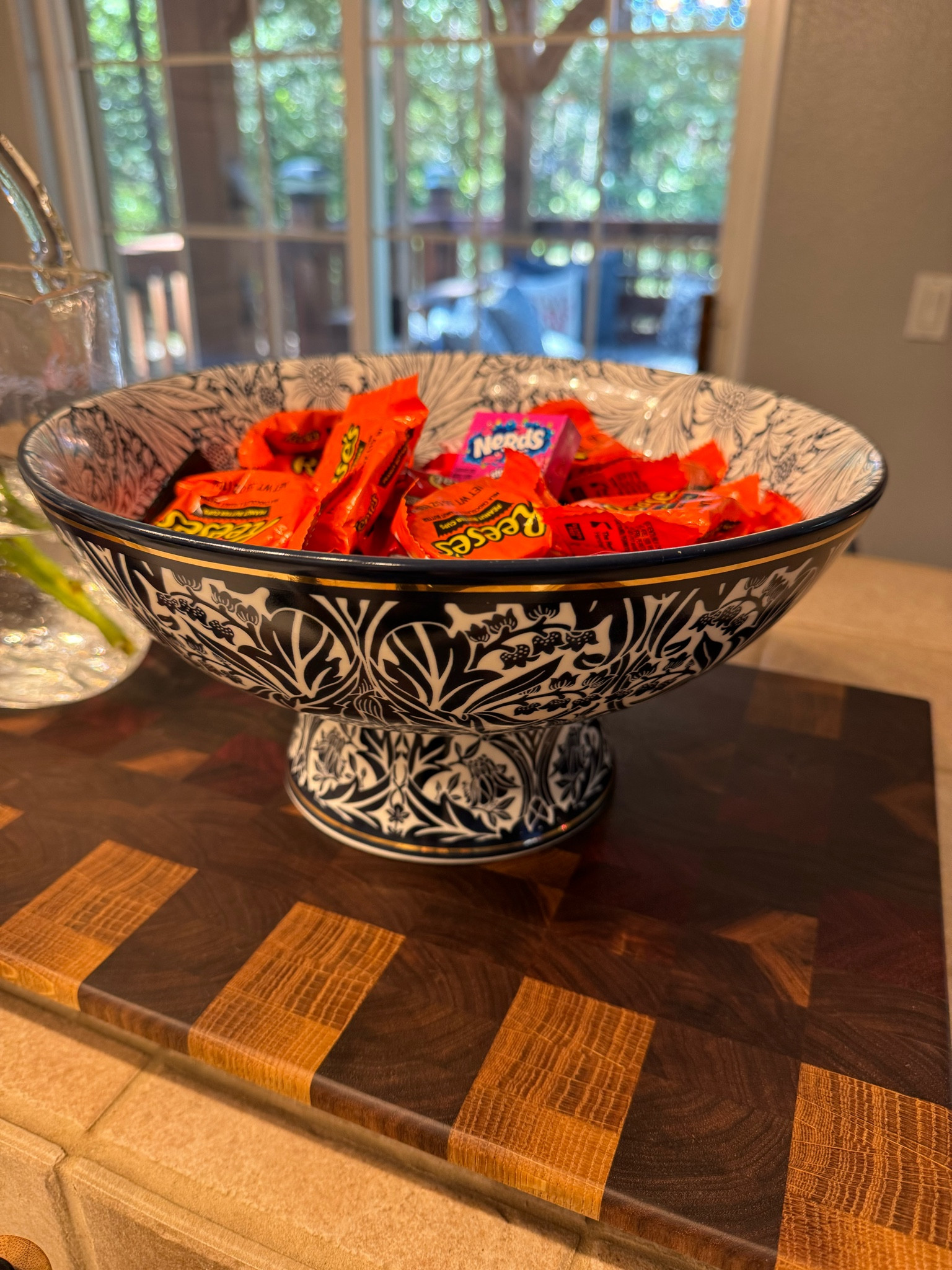 This fruit bowl makes the perfect dish for Halloween candy!!!  It’s such a classy and sophisticated look!!!

#LTKhome #LTKstyletip #LTKSeasonal