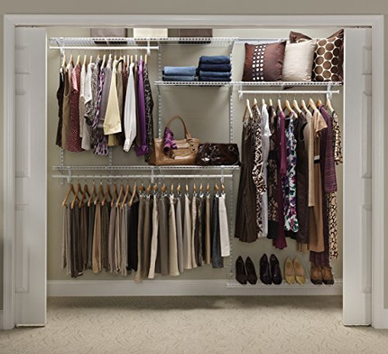 7 Tips for Completely Organizing Your Closet and Dresser 
