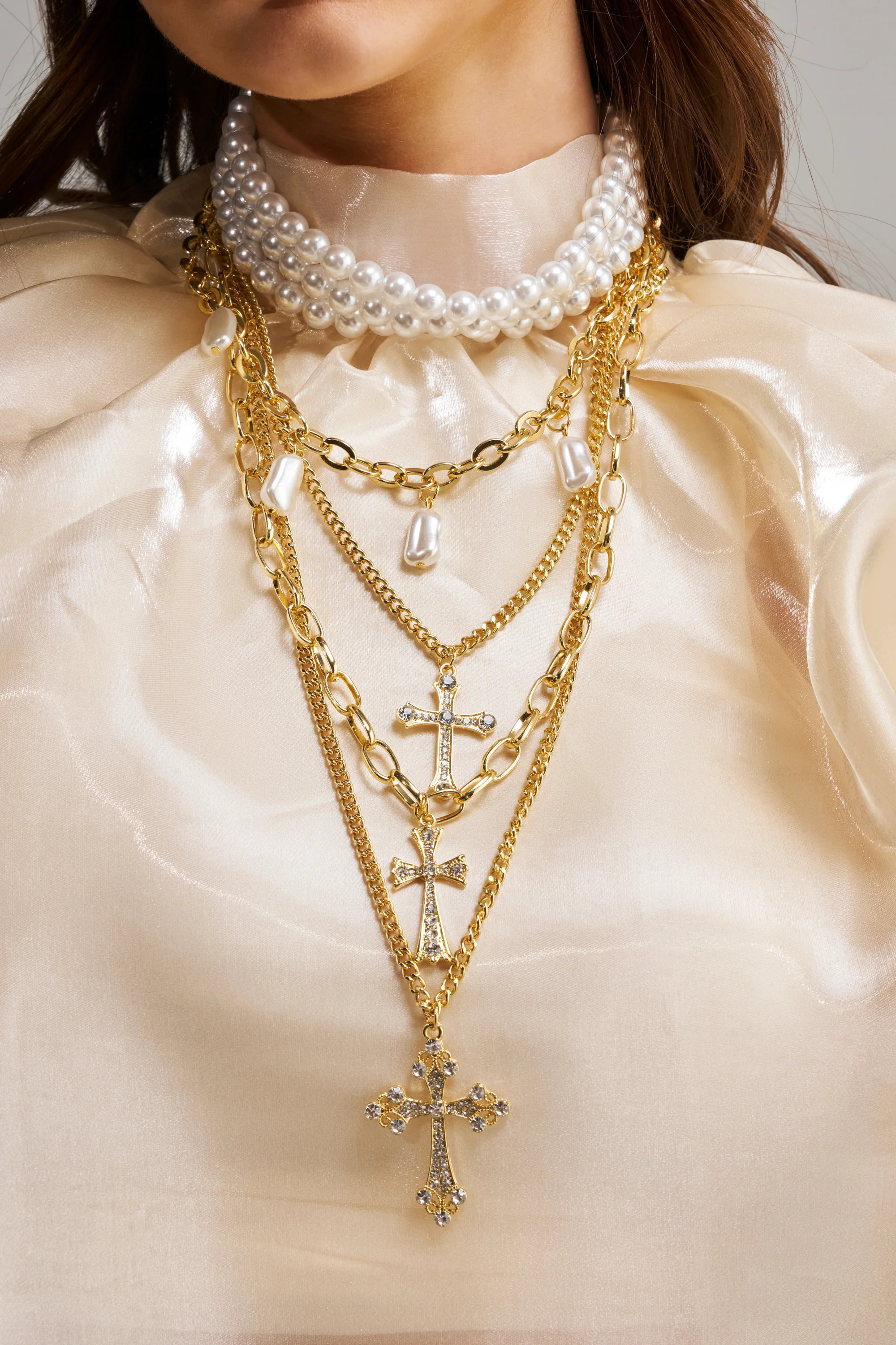 TAKE ME ON A TRIP NECKLACE | AKIRA